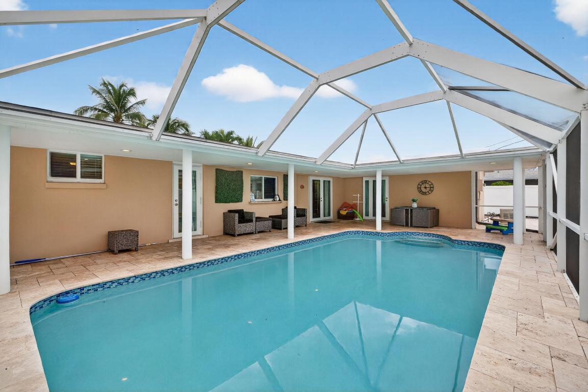 5701 NE 16th Terrace