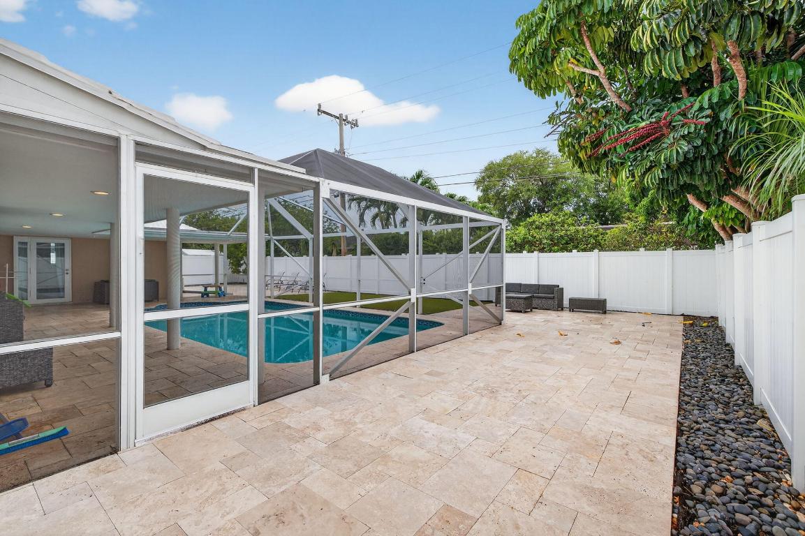 5701 NE 16th Terrace