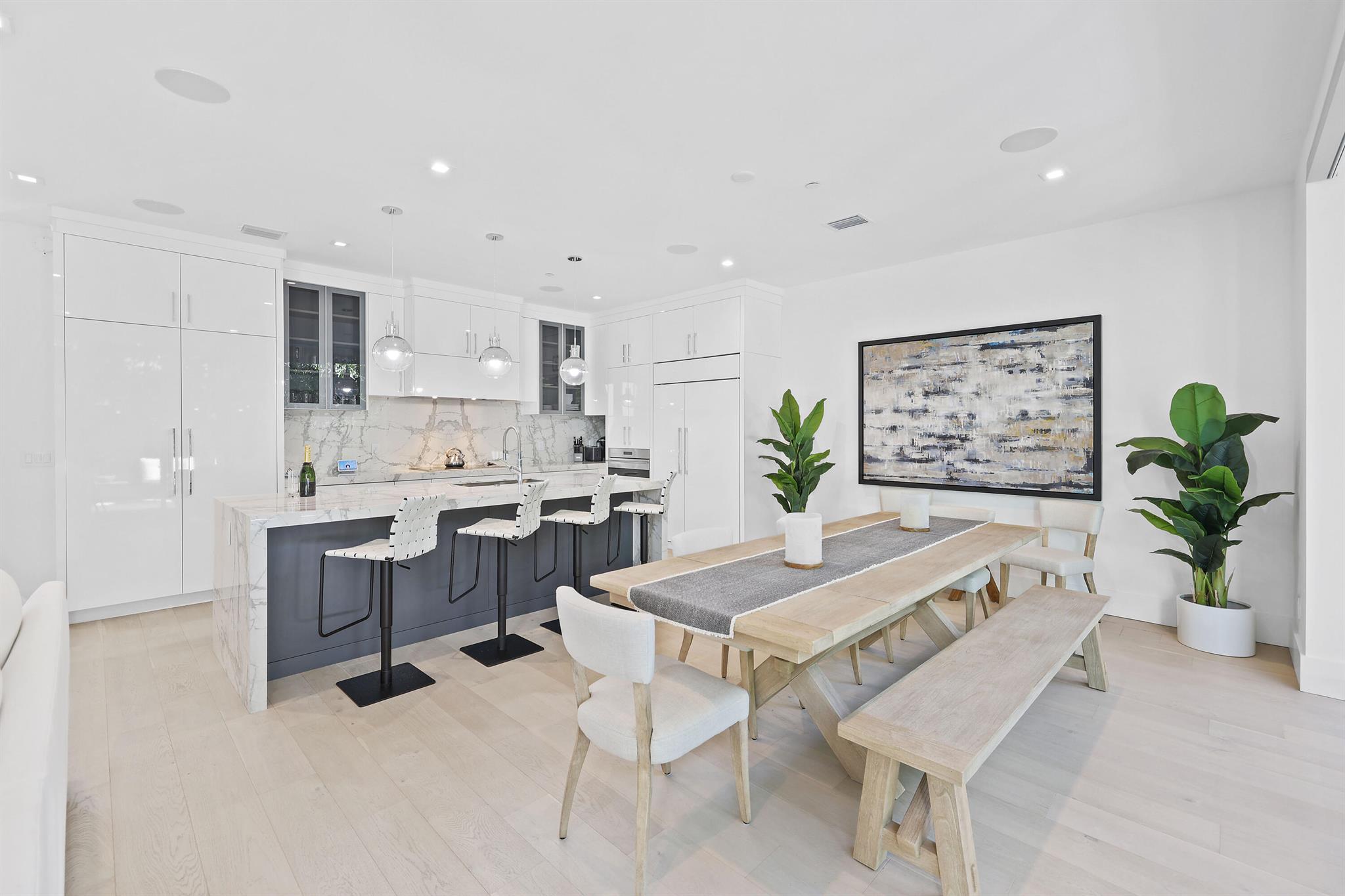200 NE 7th Avenue 2