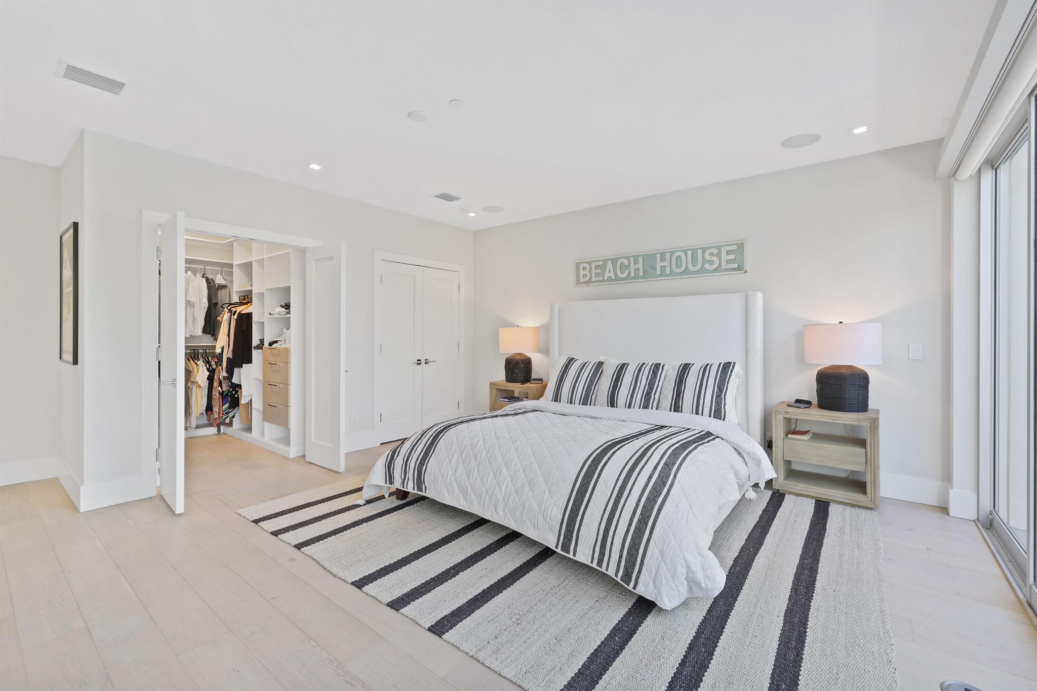 200 NE 7th Avenue 2