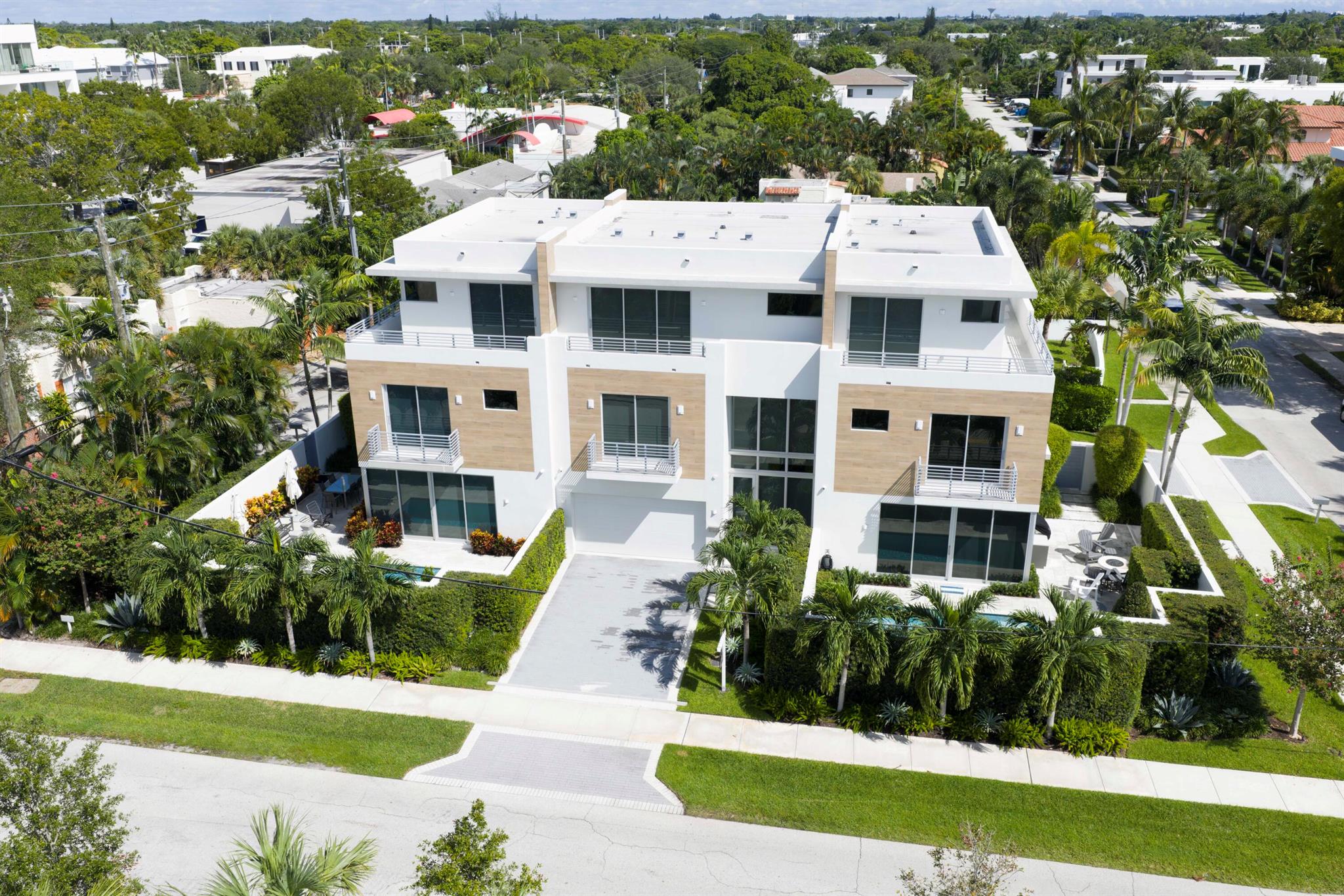 200 NE 7th Avenue 2