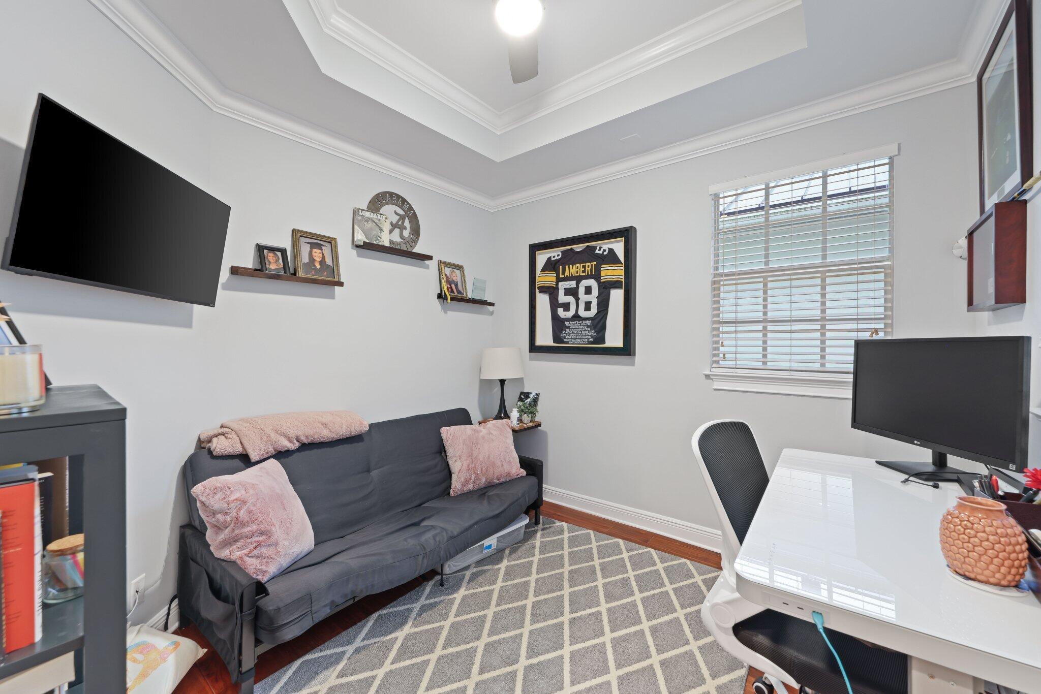 1036 W Heritage Club Circle