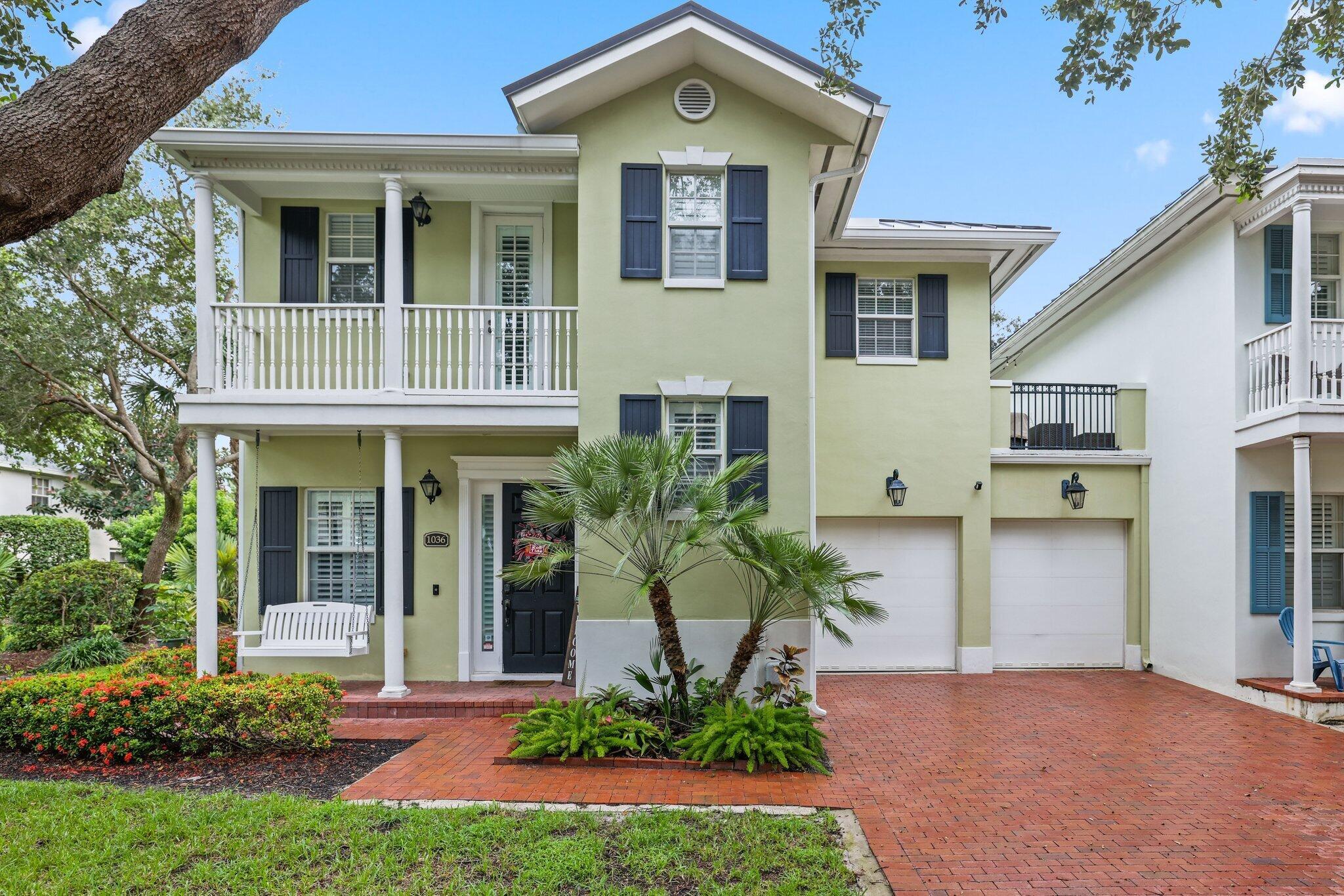 1036 W Heritage Club Circle