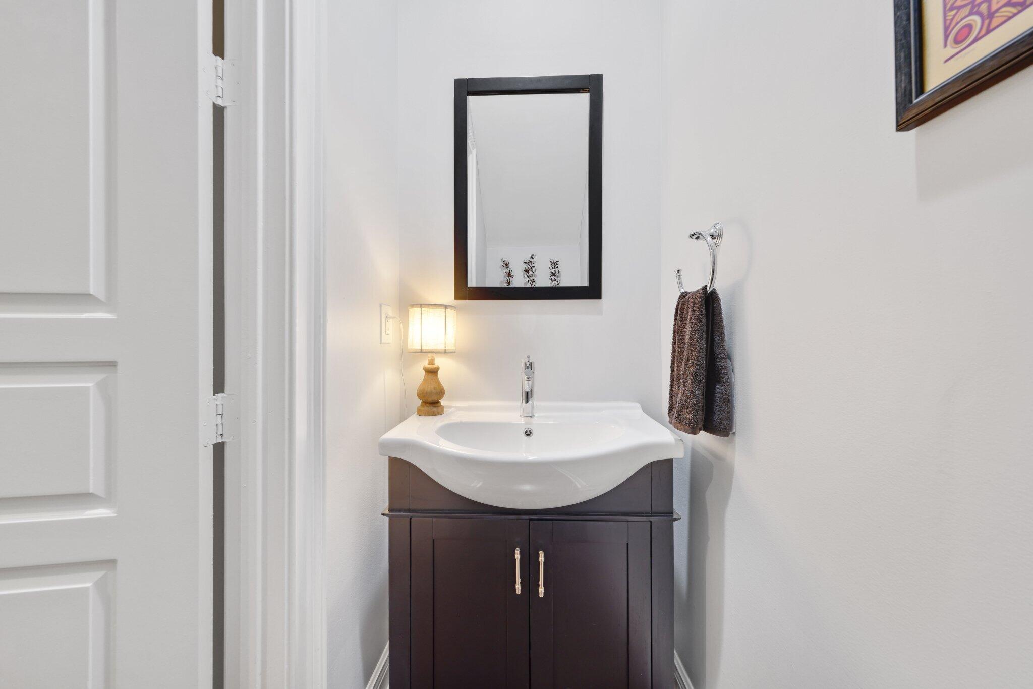 1036 W Heritage Club Circle