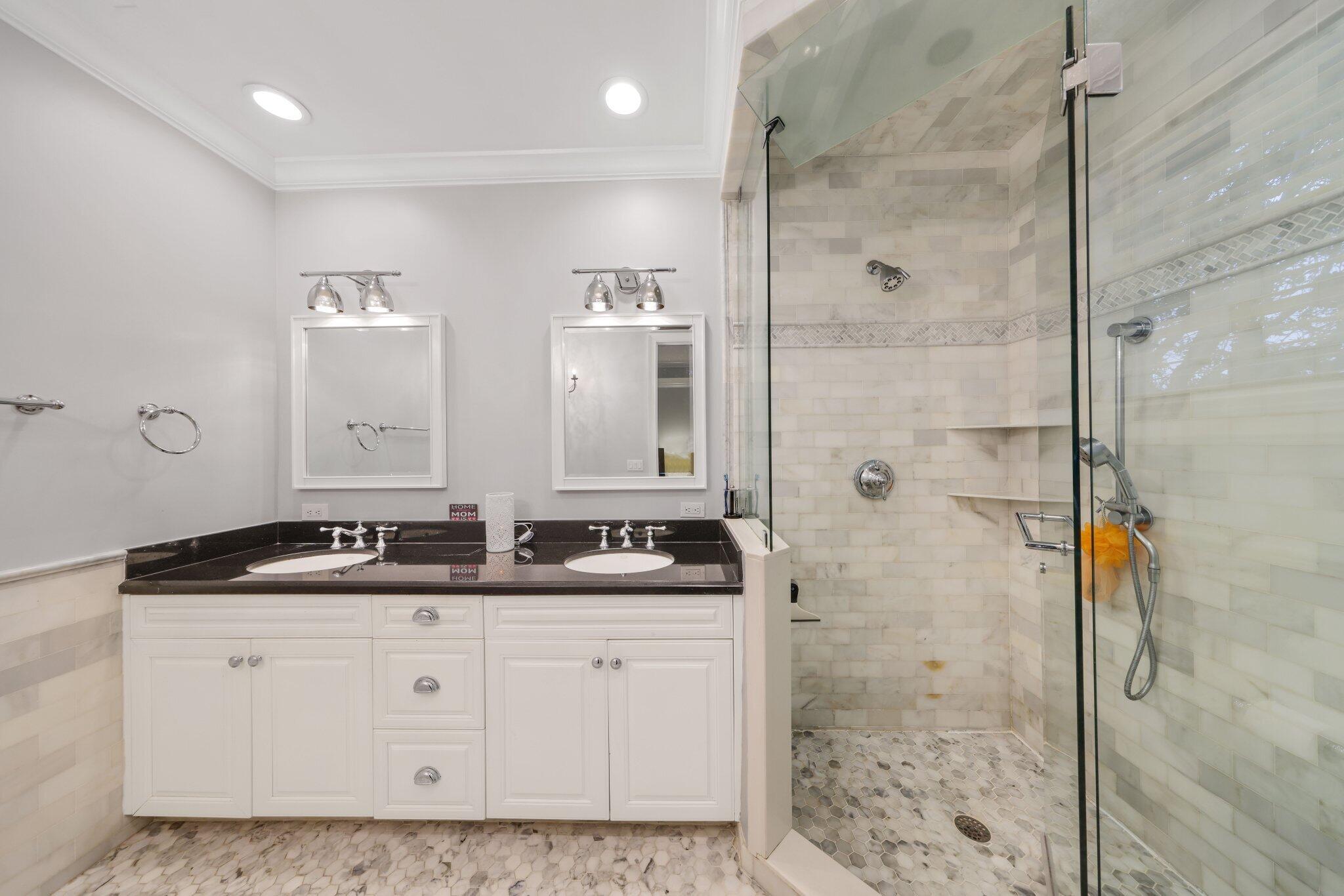 1036 W Heritage Club Circle