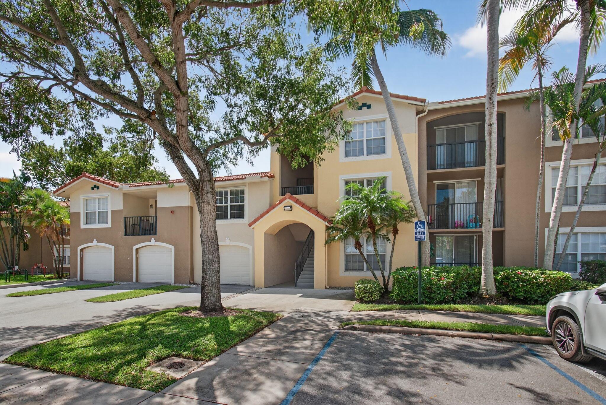15185 Michelangelo Boulevard 202