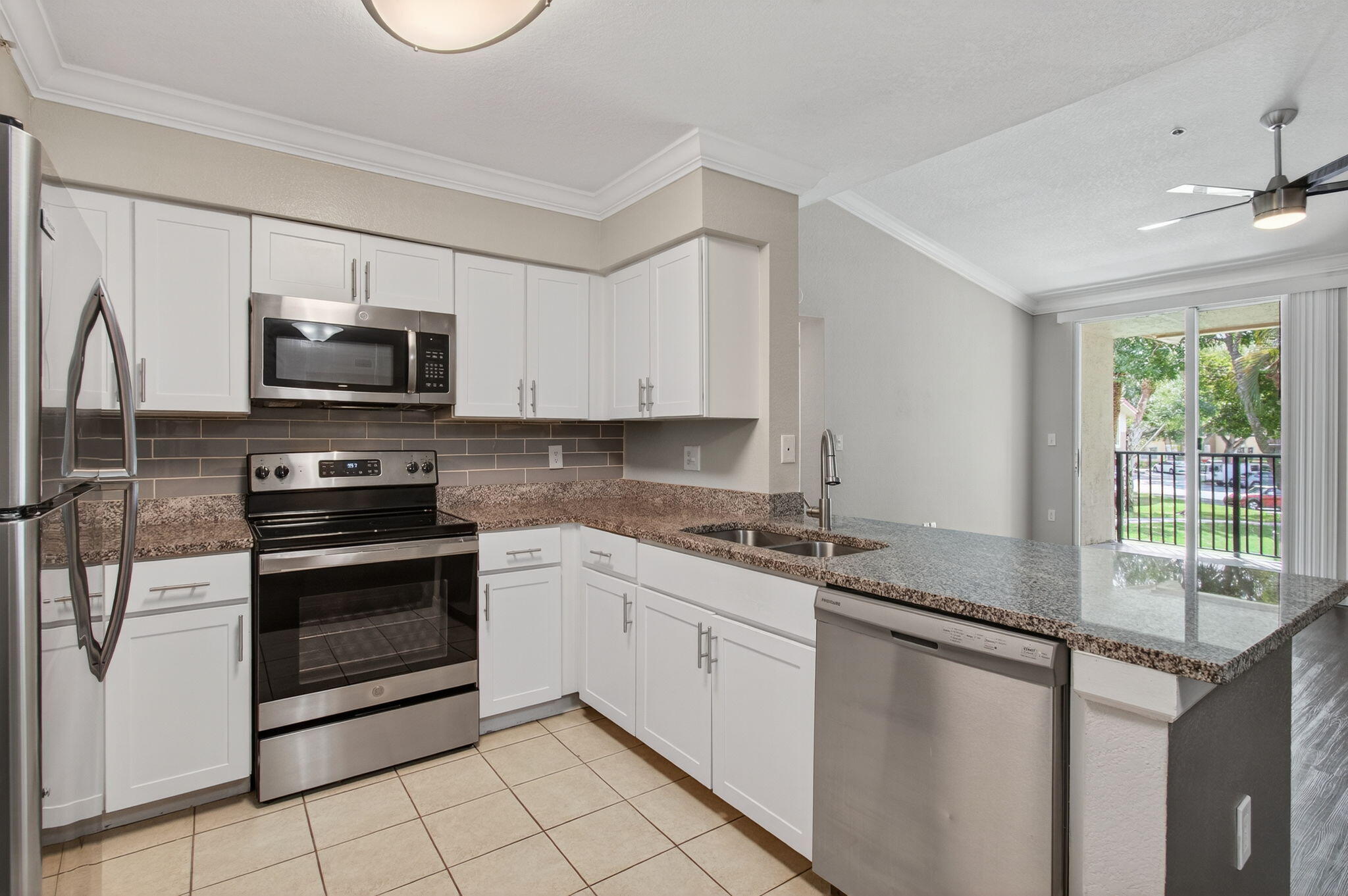 15185 Michelangelo Boulevard 202