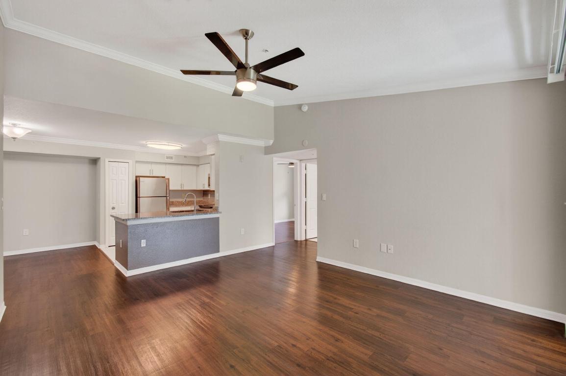 15185 Michelangelo Boulevard 202