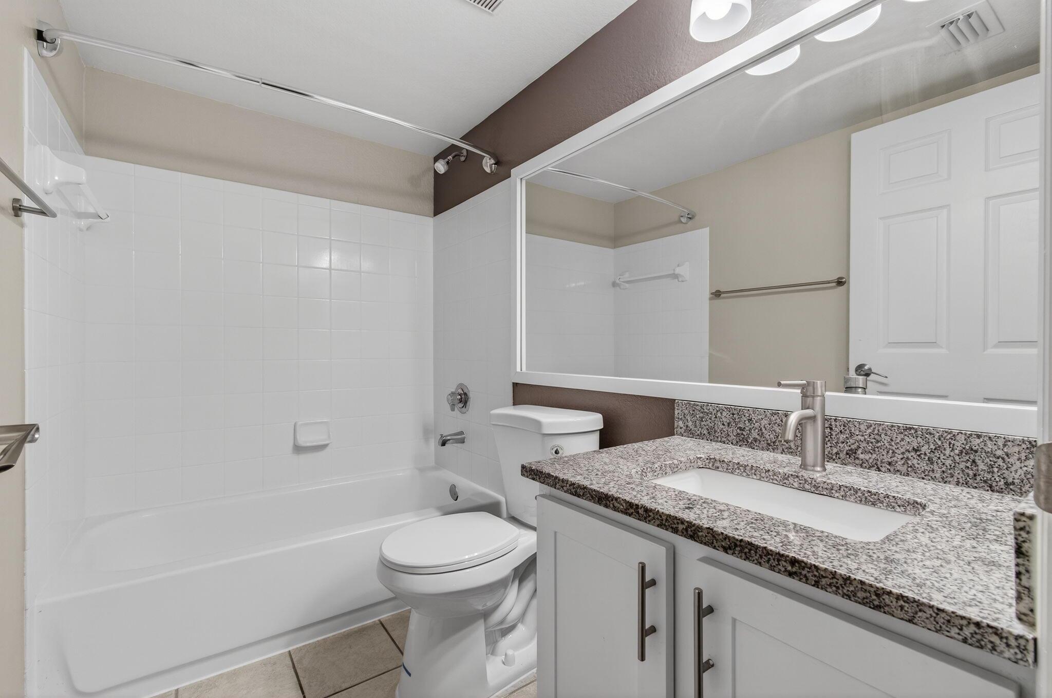 15185 Michelangelo Boulevard 202