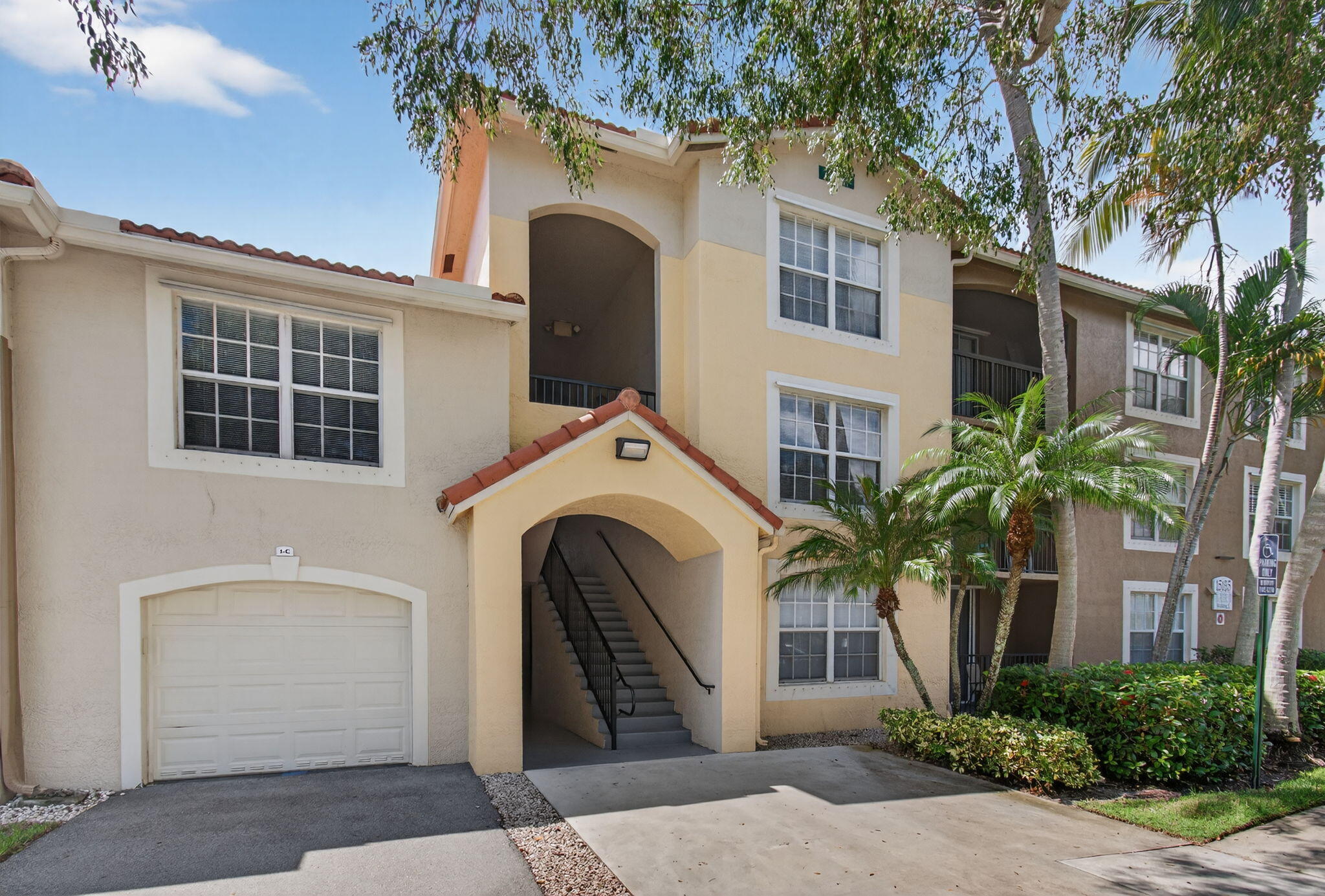 15185 Michelangelo Boulevard 202