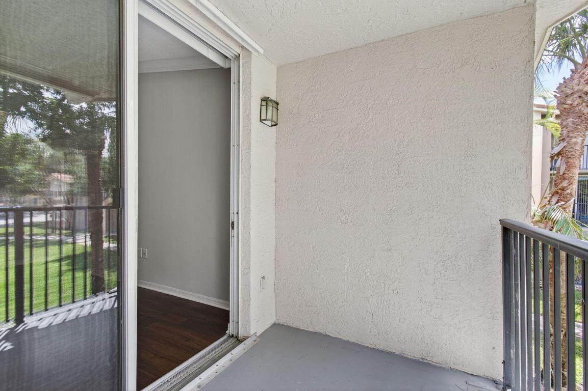 15185 Michelangelo Boulevard 202