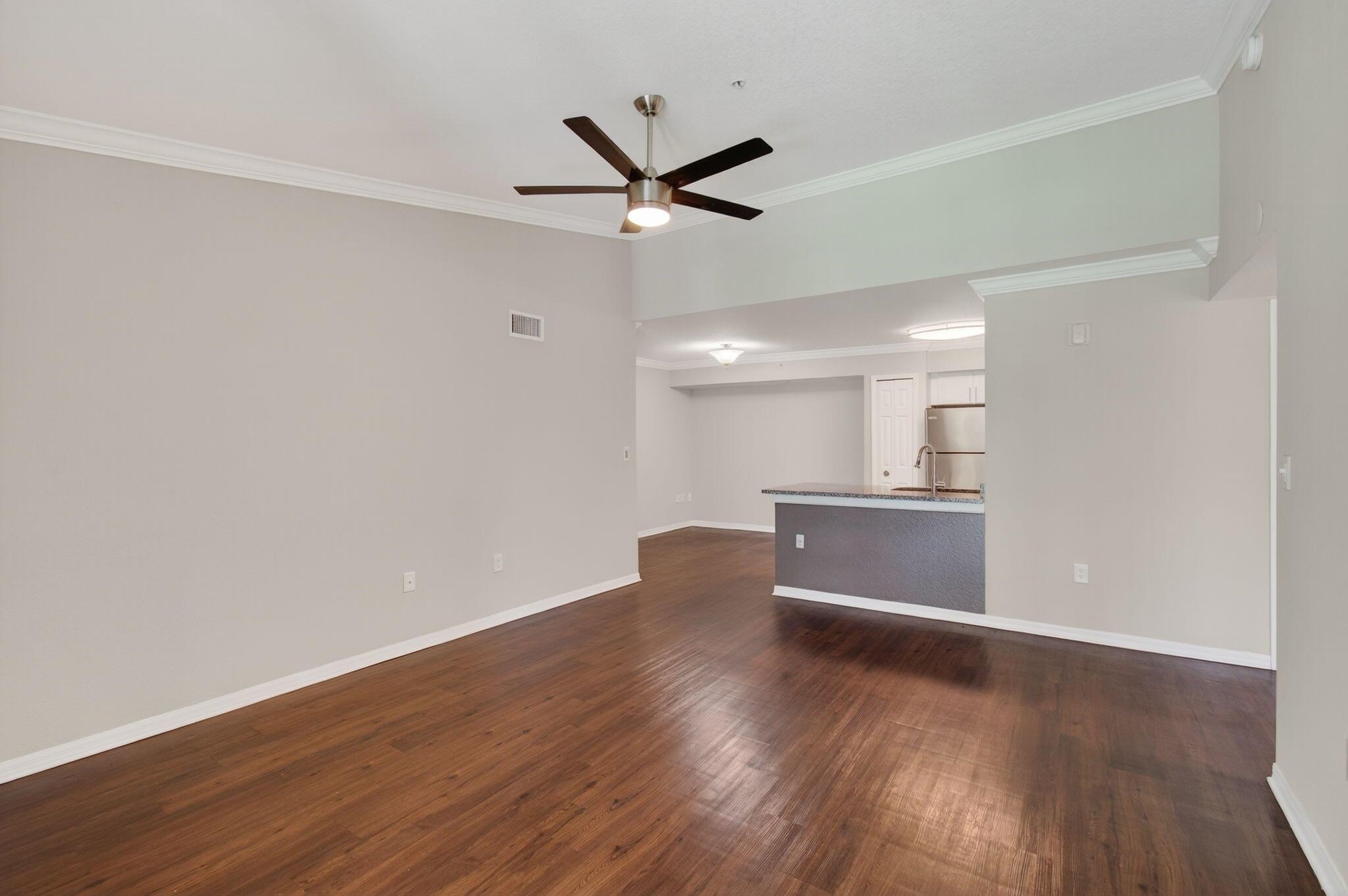 15185 Michelangelo Boulevard 202