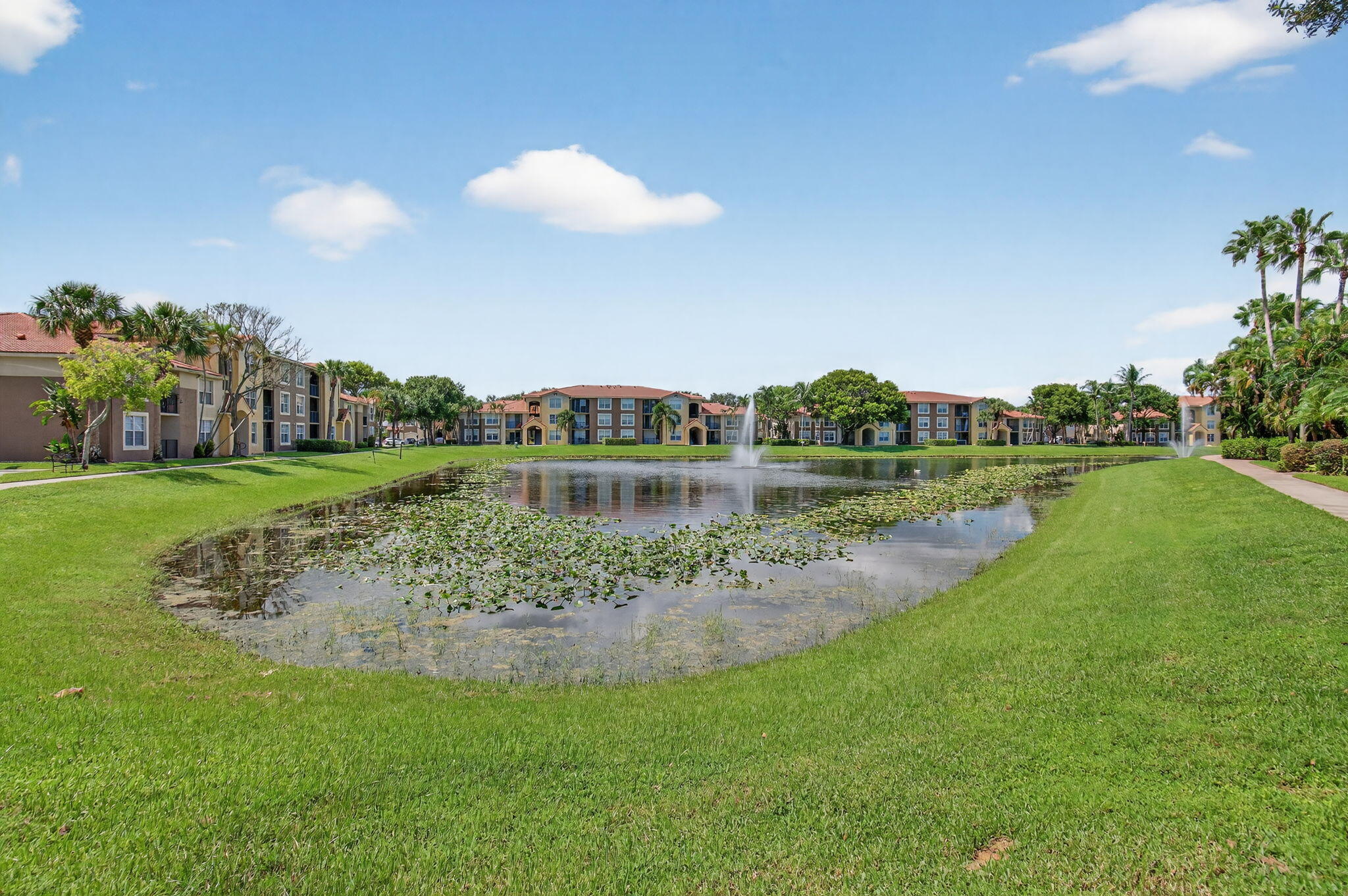 15185 Michelangelo Boulevard 202