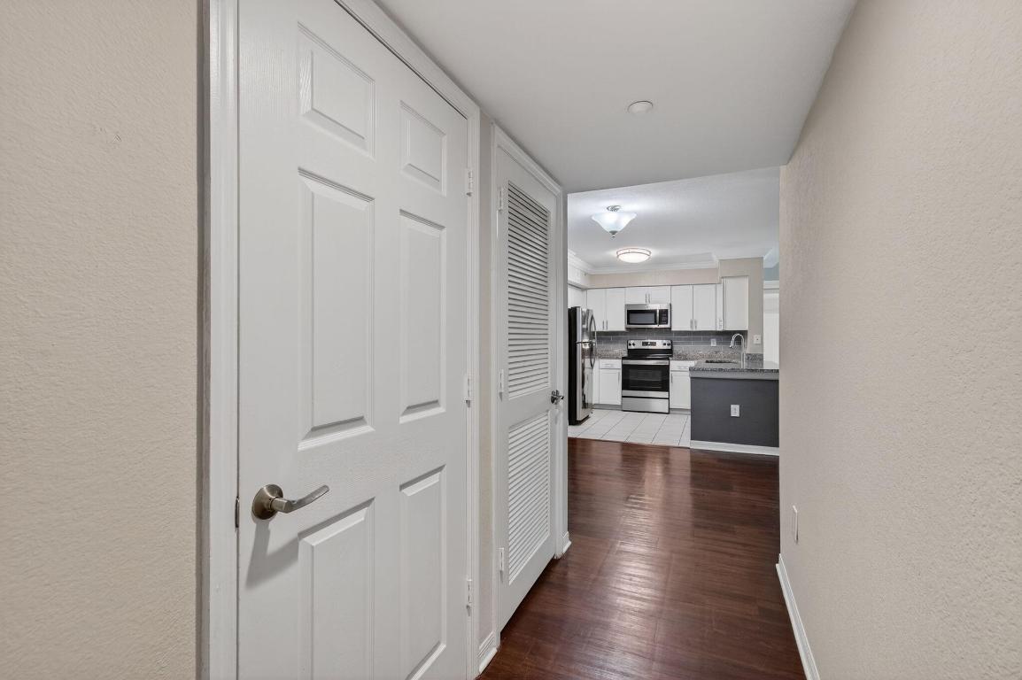 15185 Michelangelo Boulevard 202