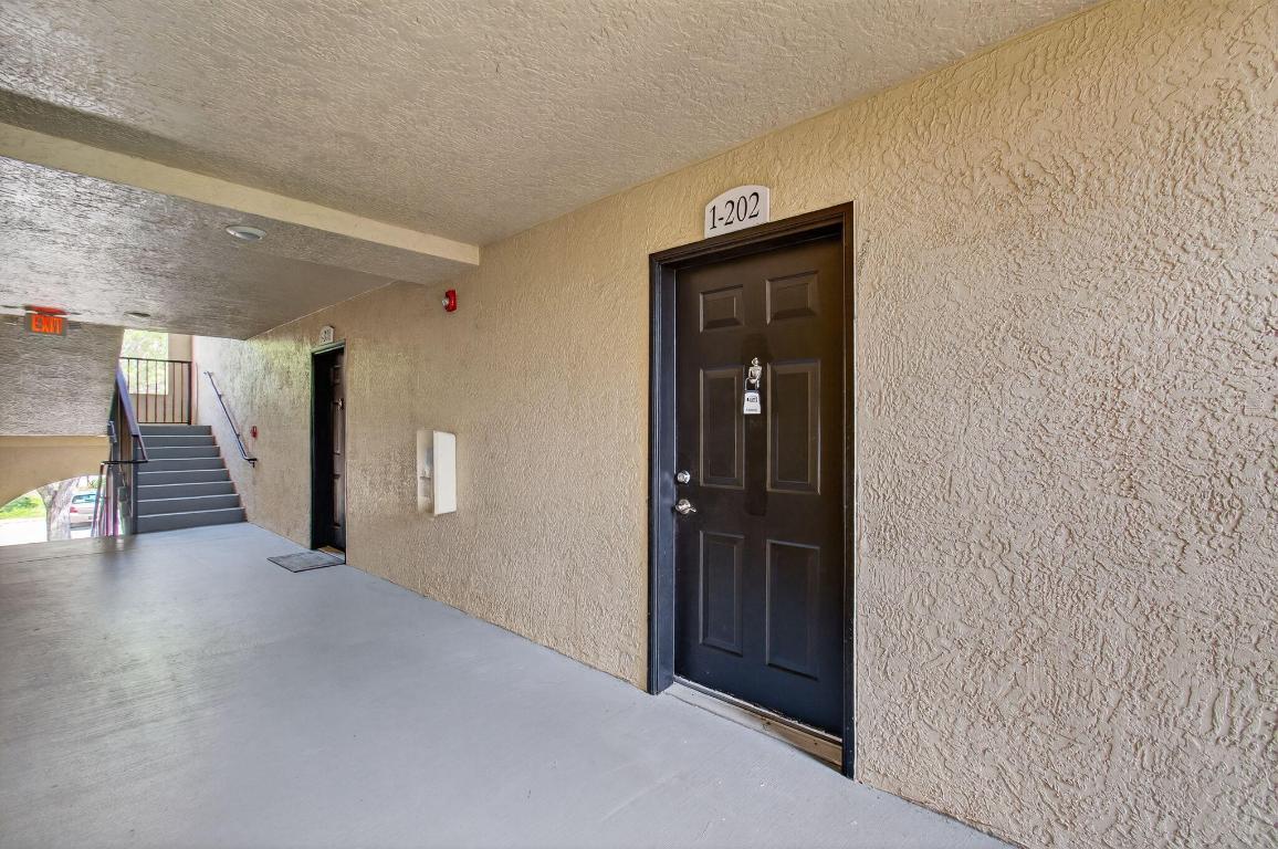 15185 Michelangelo Boulevard 202