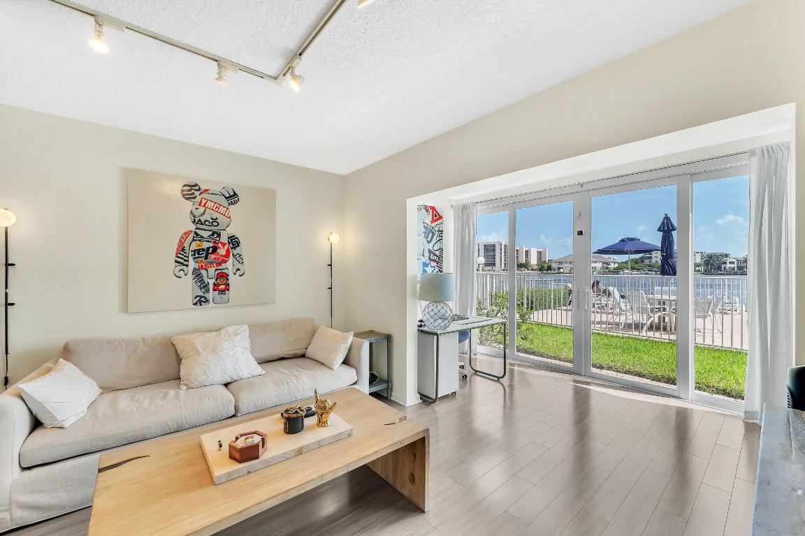 711 Harbour Terrace 3090, Boca Raton Unit: 3090