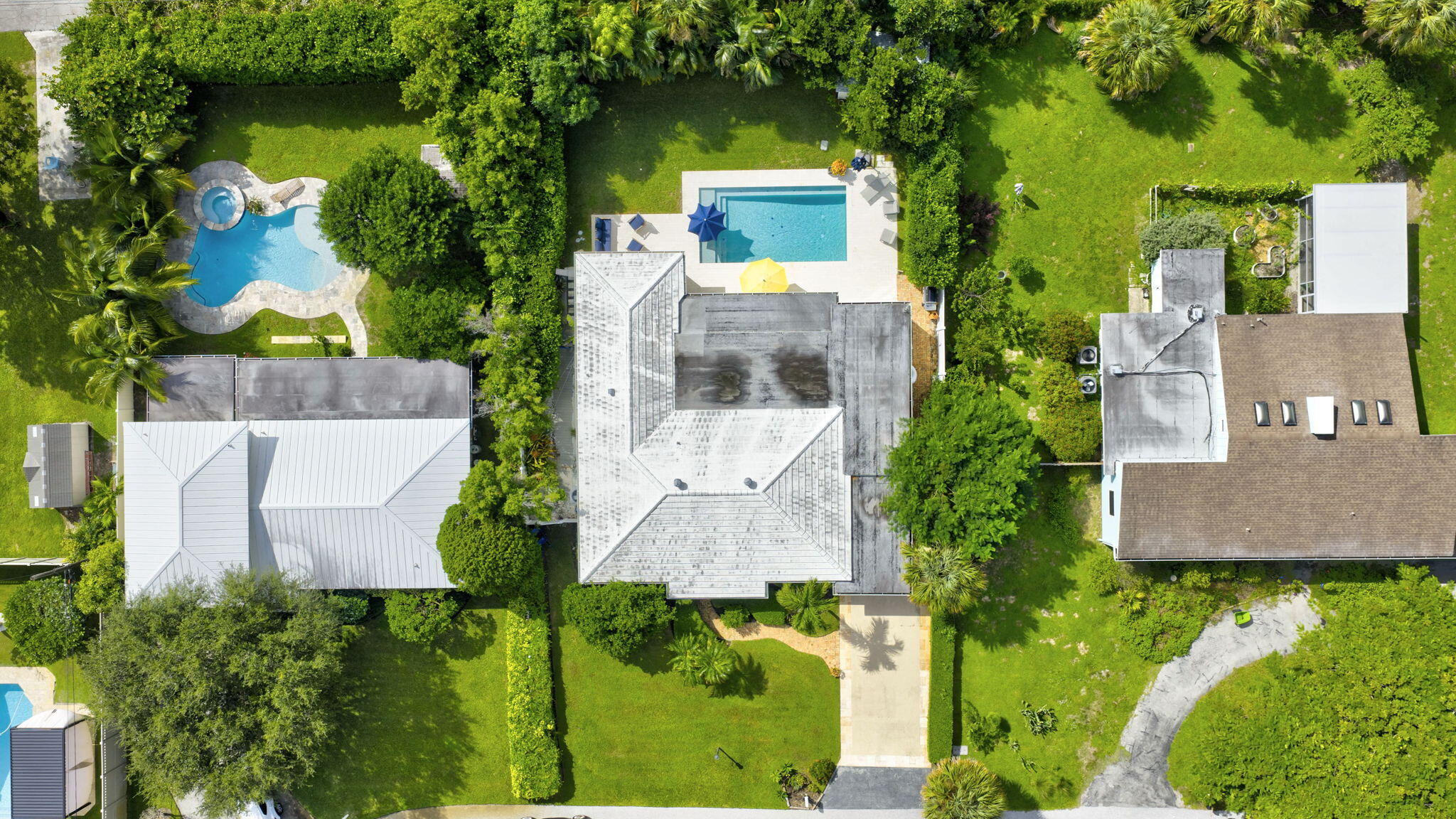 222 S Seacrest Circle