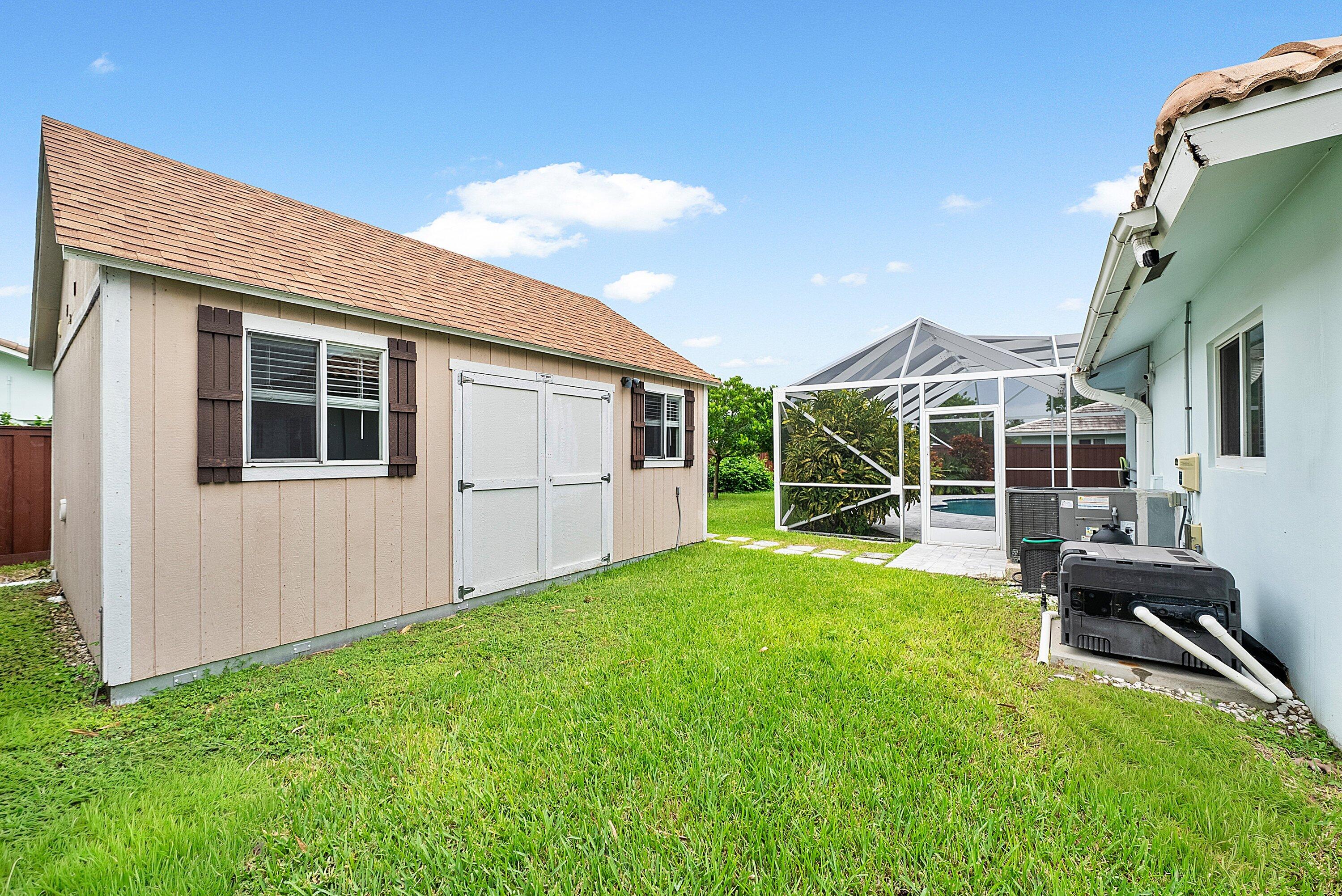 1365 SW 13th Place
