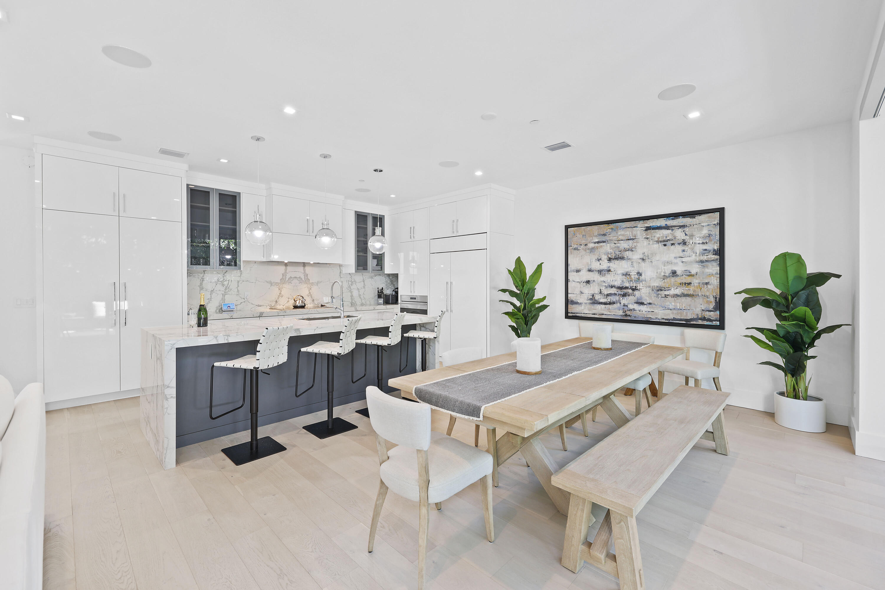 200 NE 7th Avenue 2