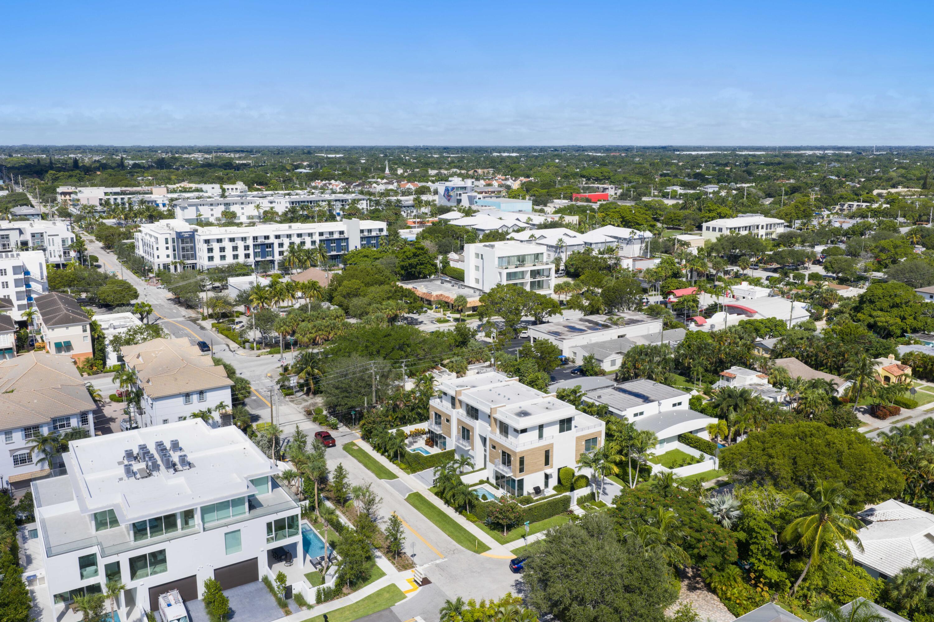 200 NE 7th Avenue 2
