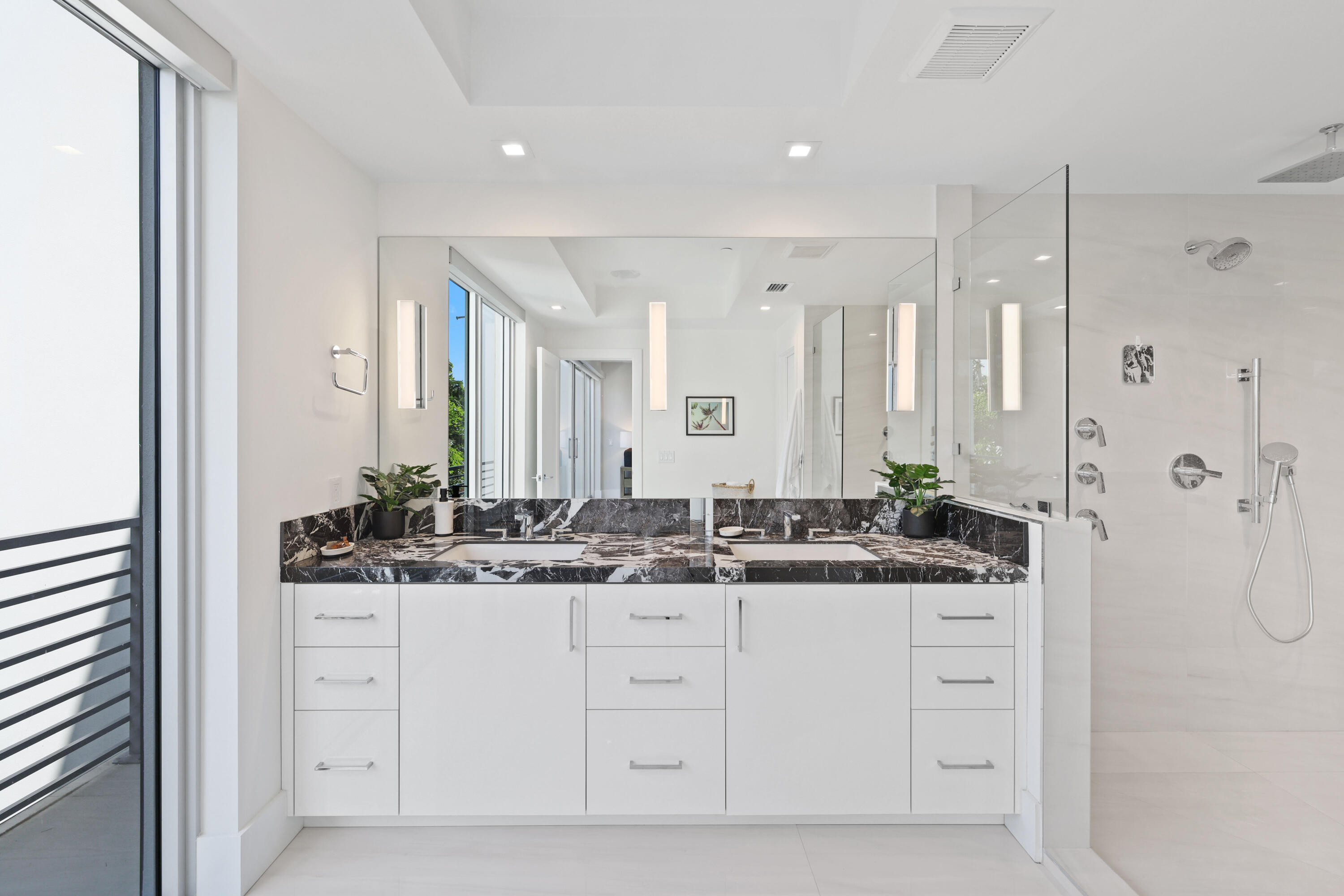 200 NE 7th Avenue 2