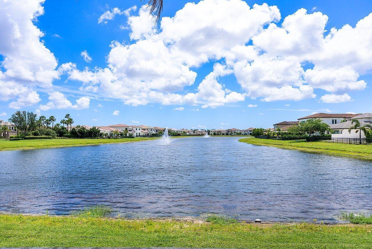 8348 Grand Prix Lane