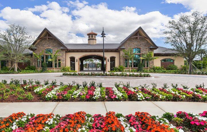 8348 Grand Prix Lane