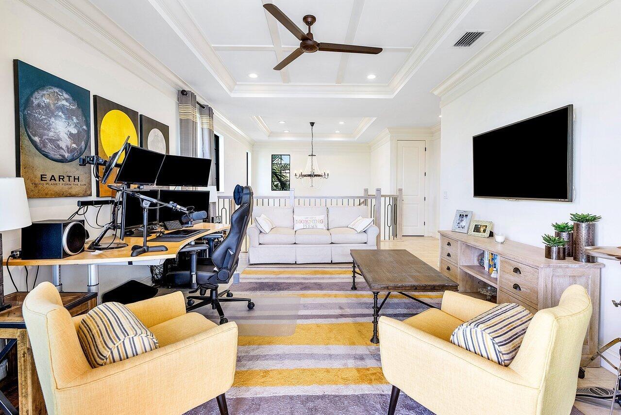 8348 Grand Prix Lane