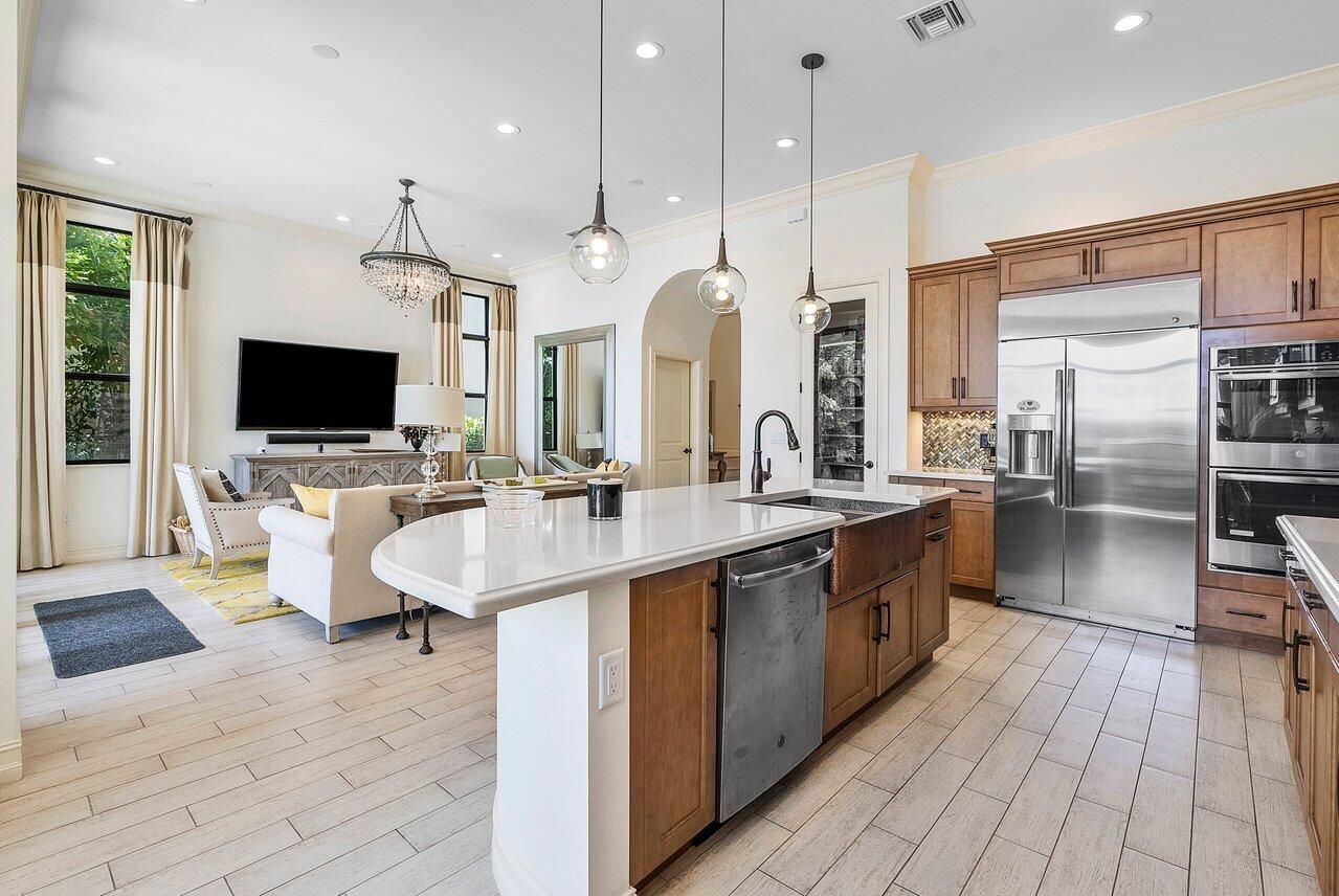 8348 Grand Prix Lane