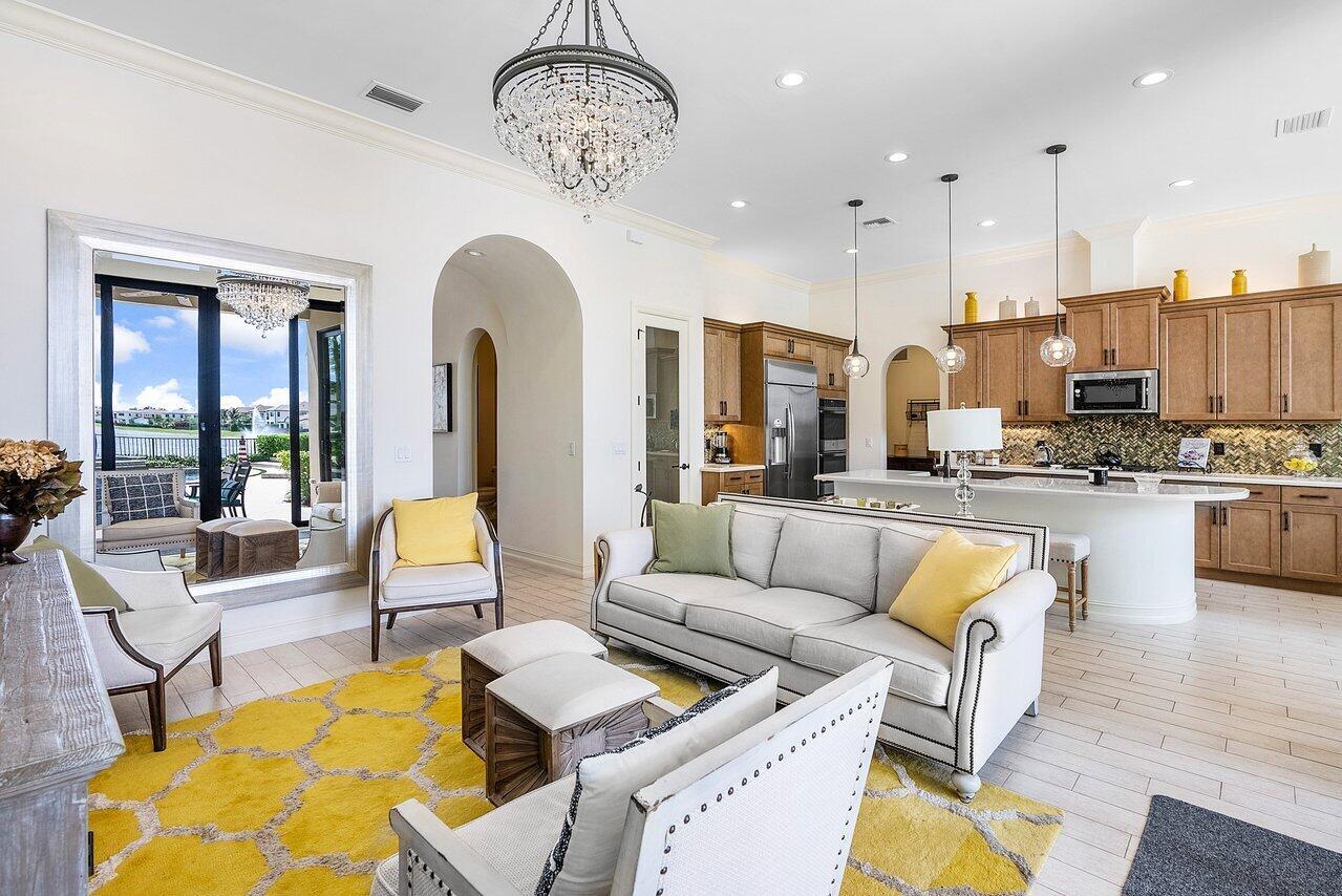 8348 Grand Prix Lane