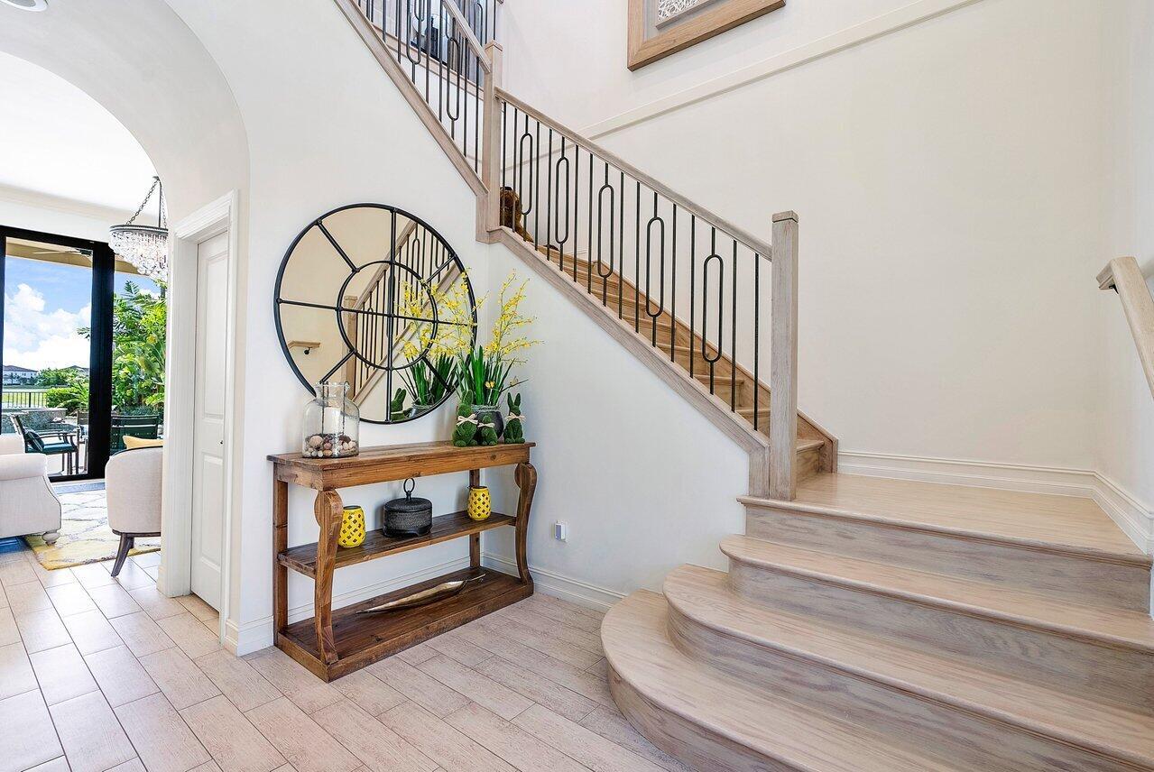 8348 Grand Prix Lane