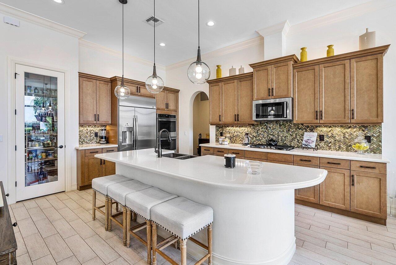 8348 Grand Prix Lane