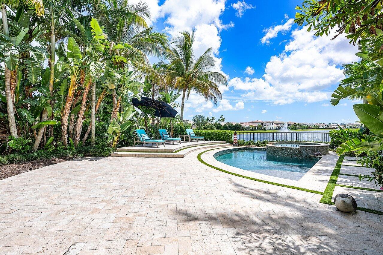 8348 Grand Prix Lane