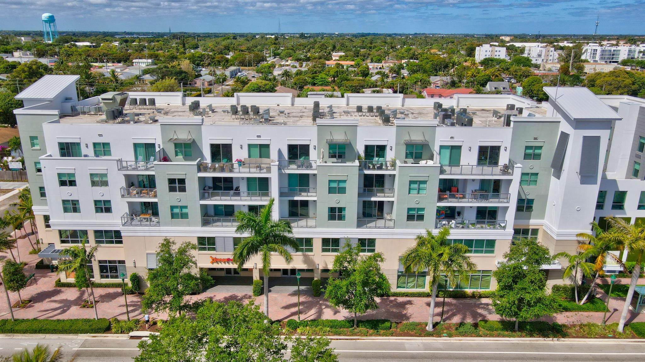 236 SE 5th Avenue 203