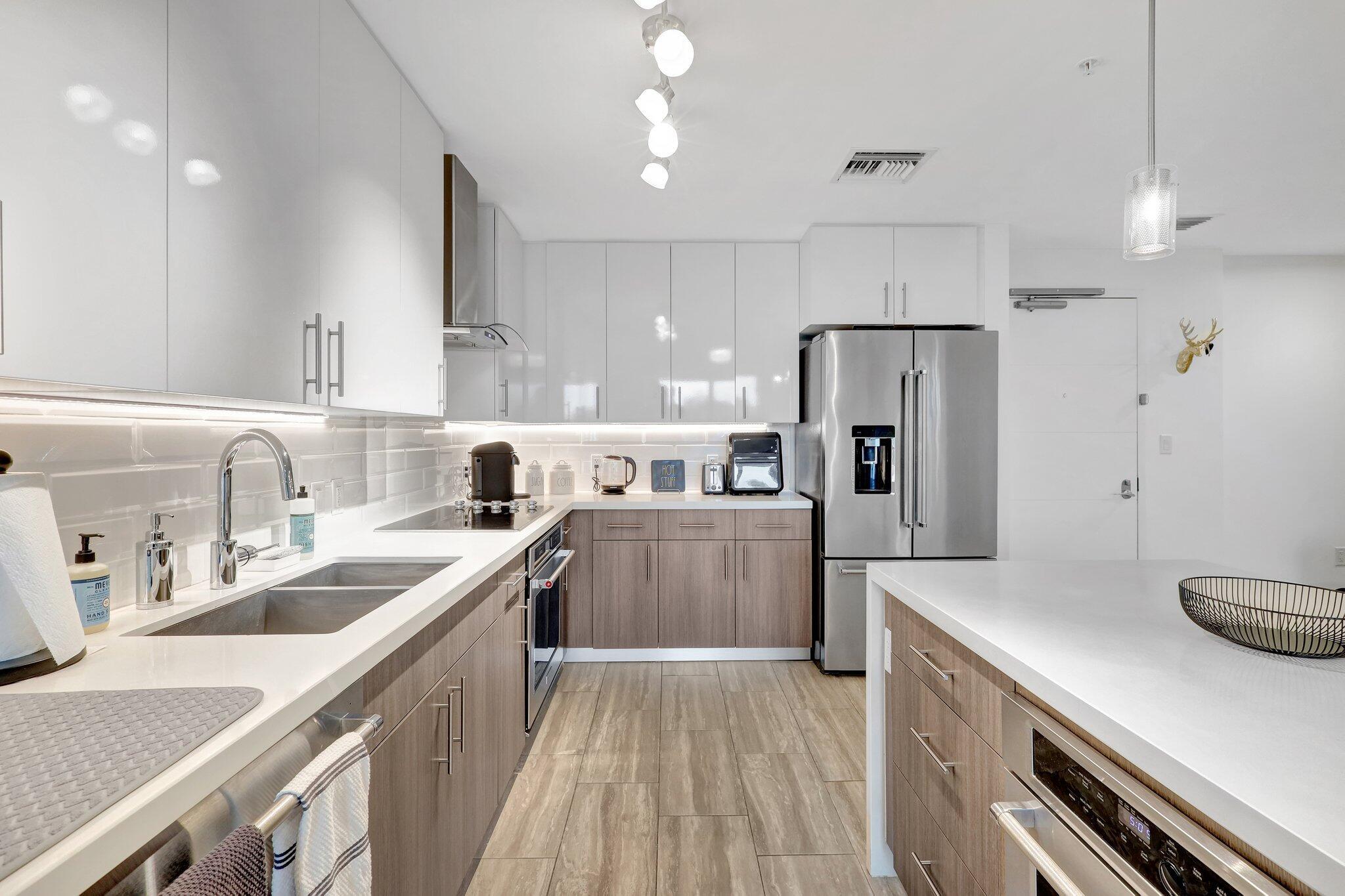 236 SE 5th Avenue 203