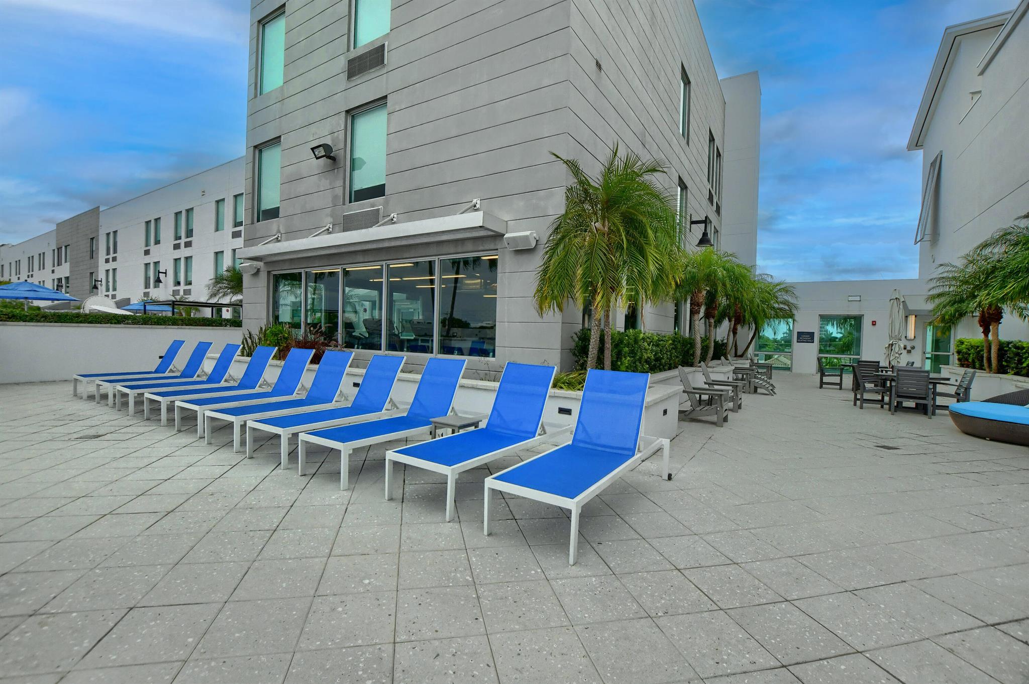 236 SE 5th Avenue 203