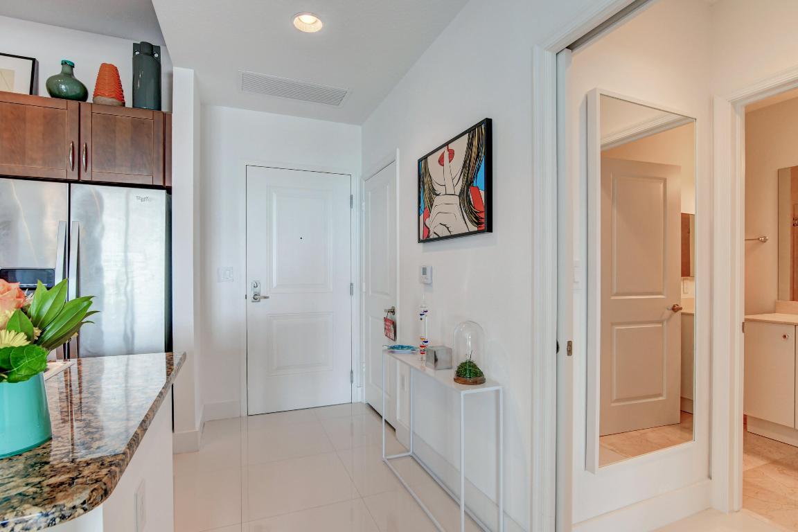 450 N Federal Highway Ph03