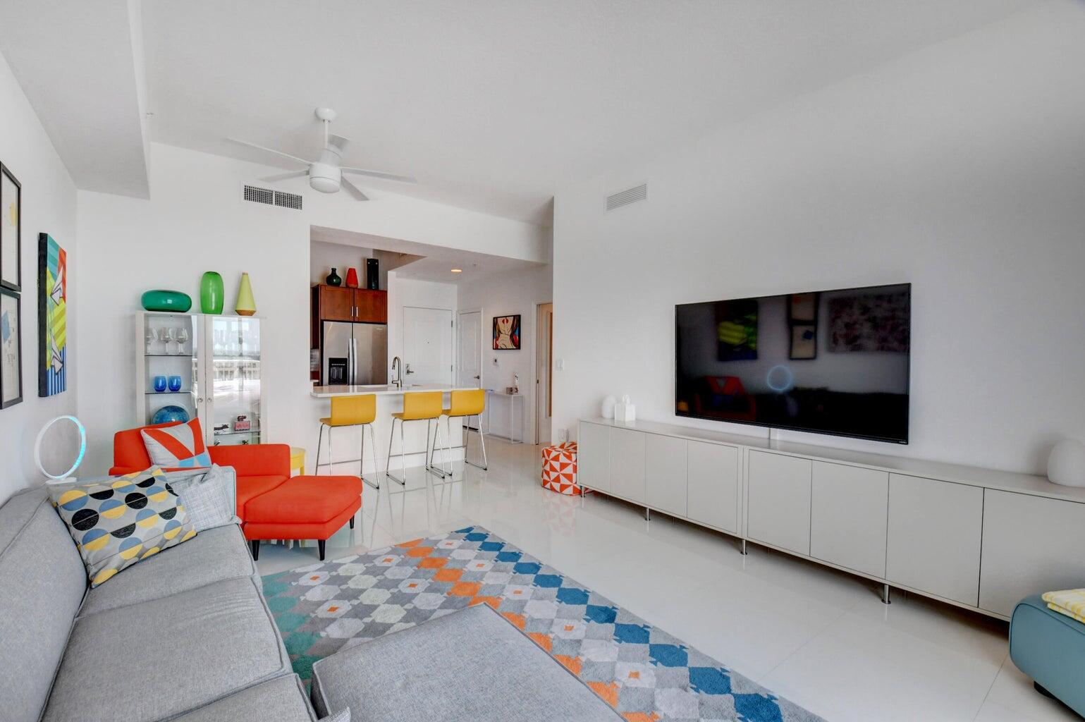 450 N Federal Highway Ph03