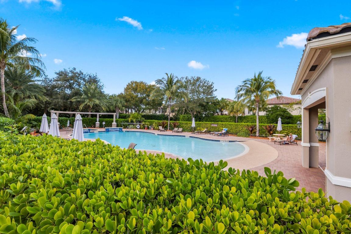 8819 Sea Chase Drive, Lake Worth