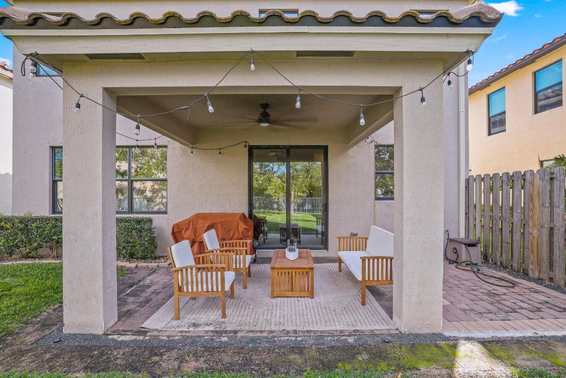 8819 Sea Chase Drive, Lake Worth