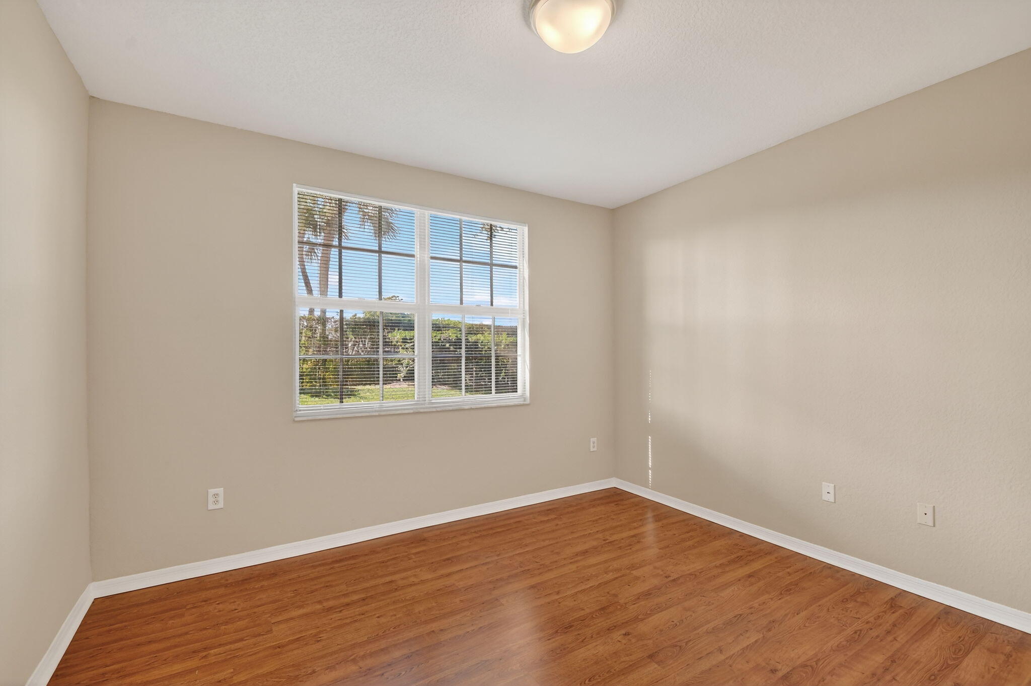 15085 Michelangelo Boulevard 104