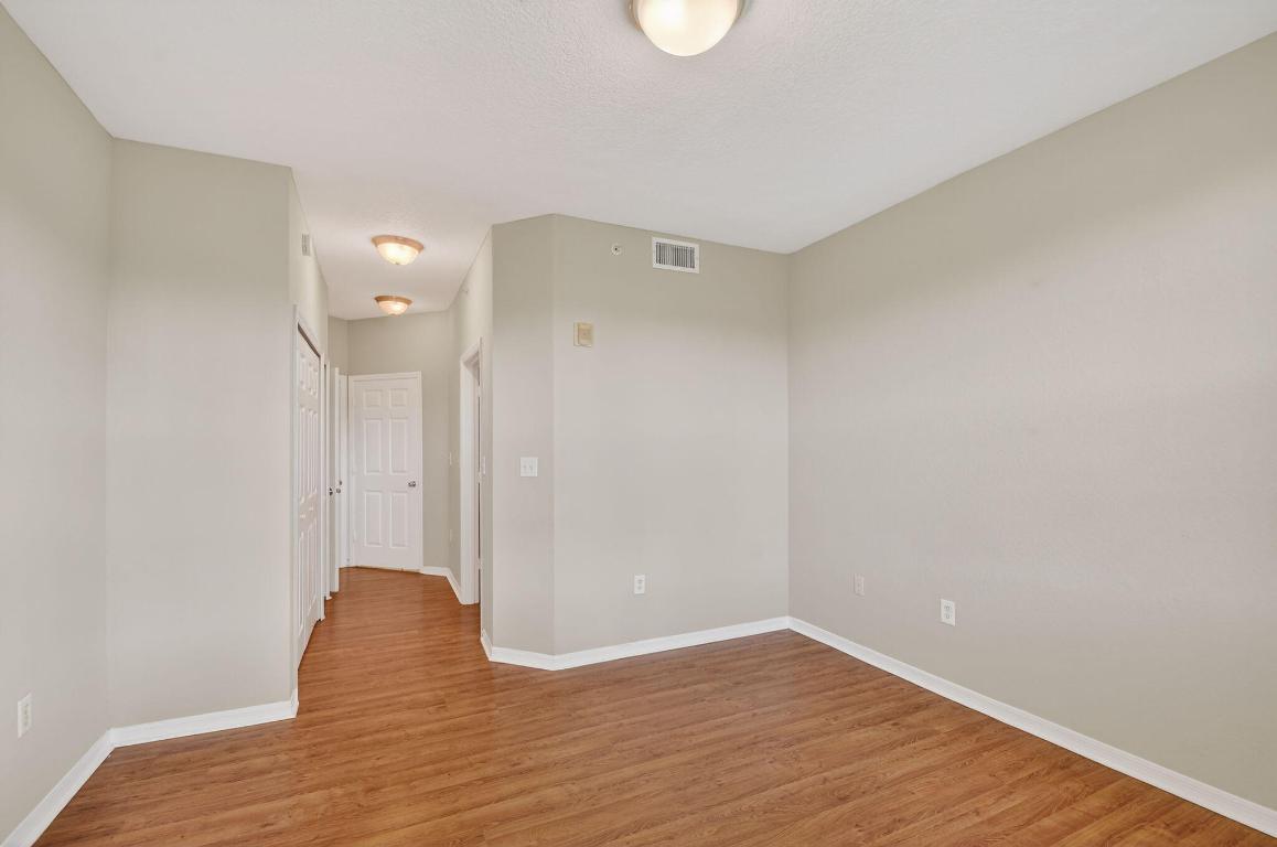 15085 Michelangelo Boulevard 104