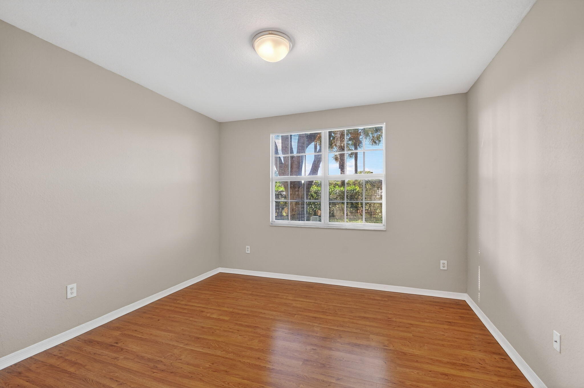 15085 Michelangelo Boulevard 104