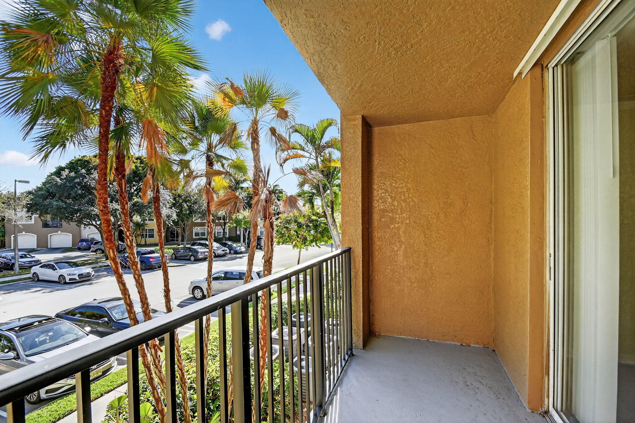 15155 Michelangelo Boulevard 205