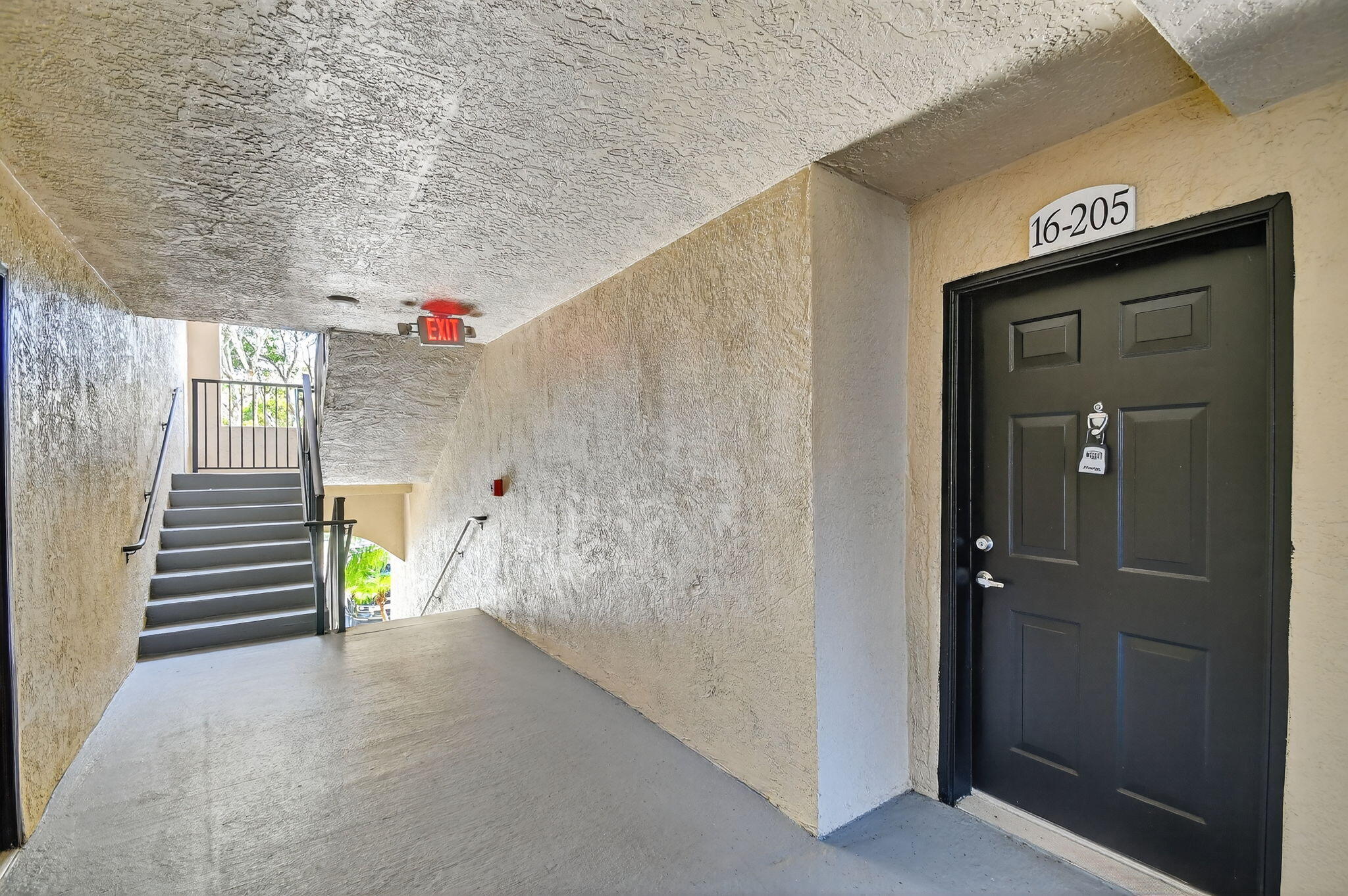 15155 Michelangelo Boulevard 205
