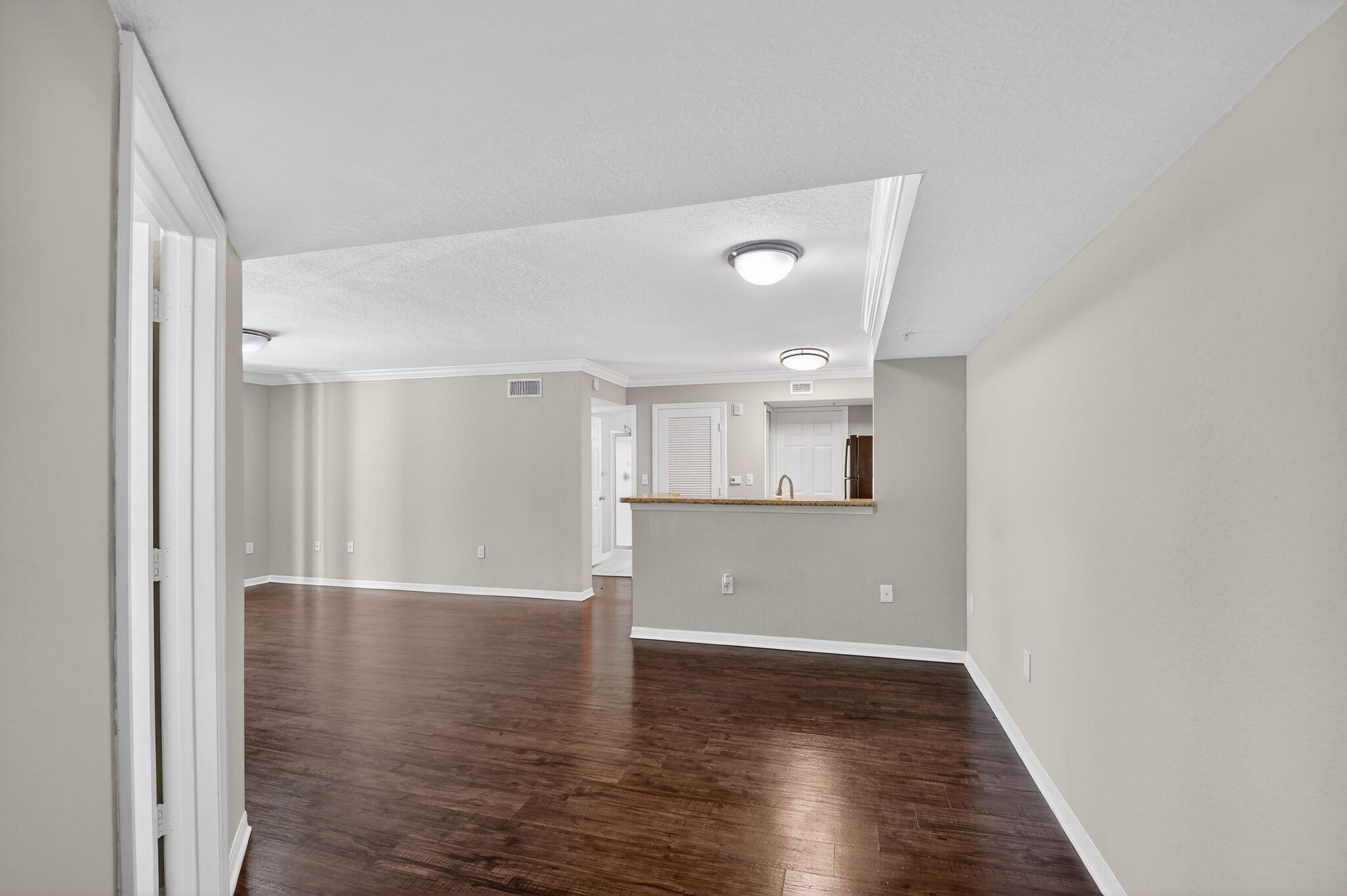 15155 Michelangelo Boulevard 205