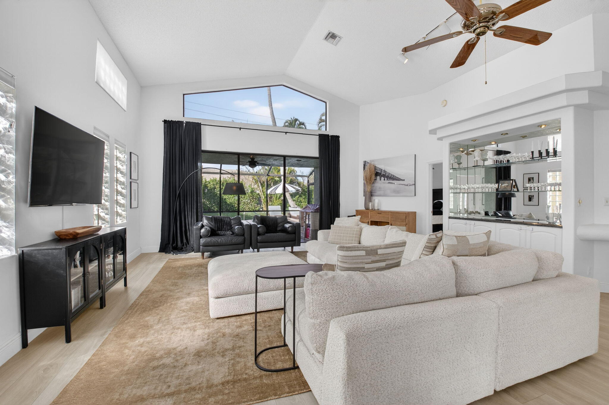 9060 Villa Portofino Circle