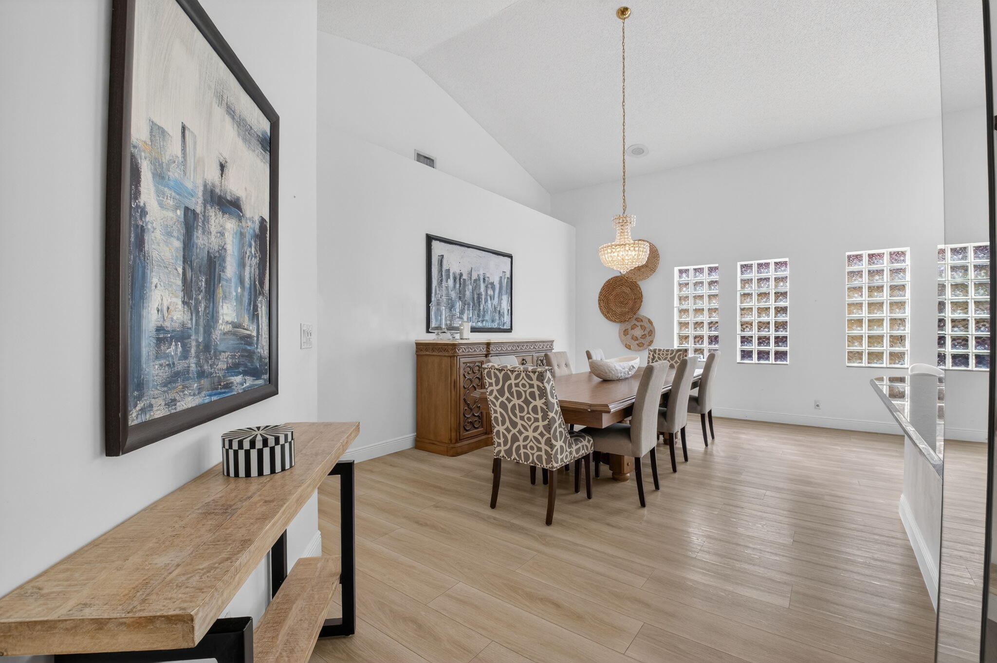 9060 Villa Portofino Circle