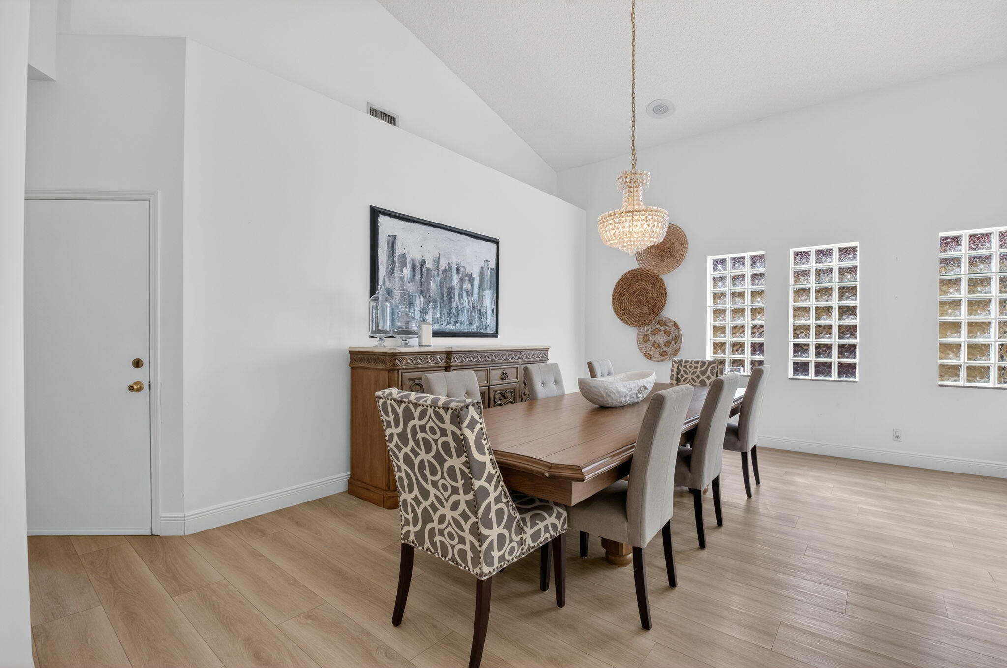 9060 Villa Portofino Circle