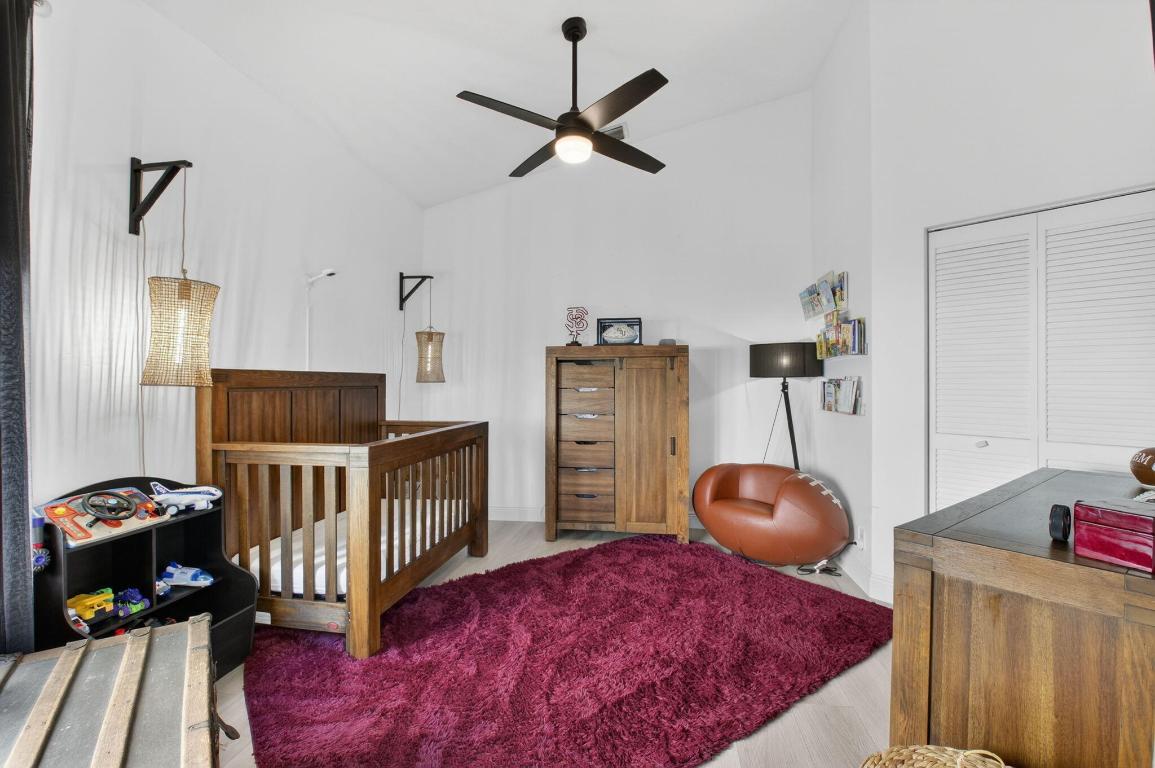 9060 Villa Portofino Circle